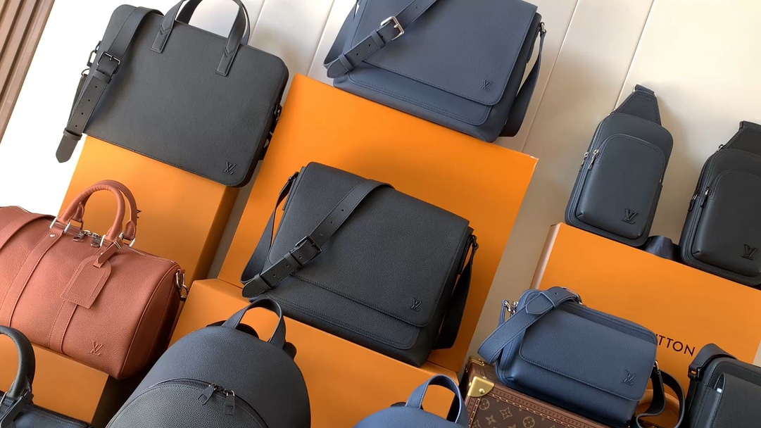 M15259 negro M26022 azul M15258 negro M15255 negro M15269 azul M15265 negro M15260 azul M15262 negro M26023 marrón M152…