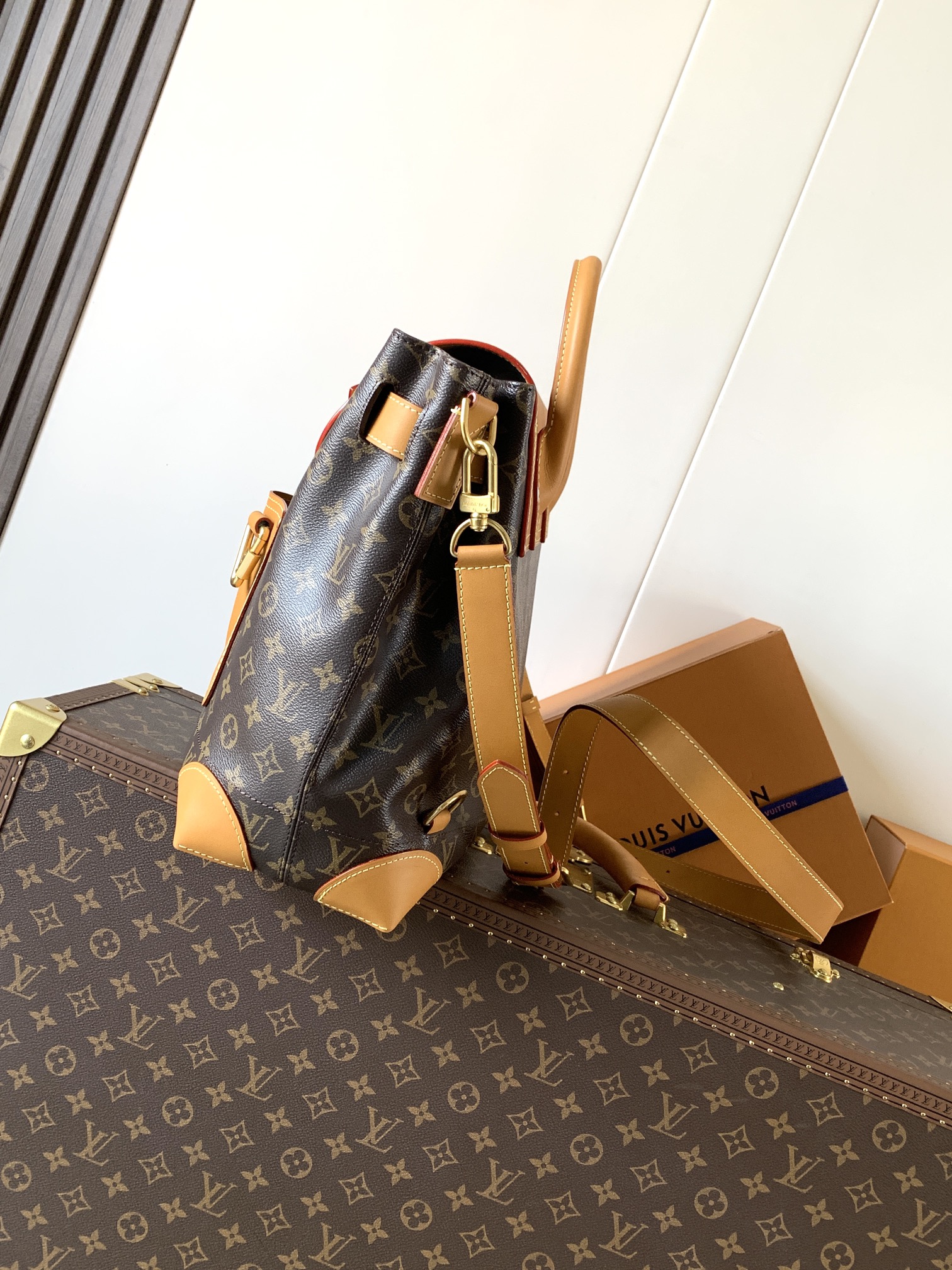Louis Vuitton M25989 变码芯片163C 本款Steamer 30手袋出自Pharrel Williams之手