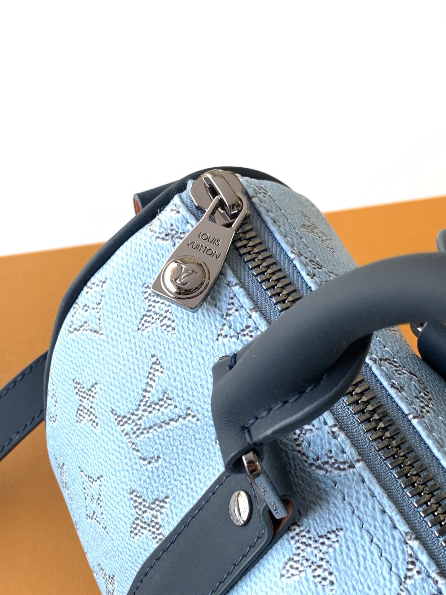 Louis Vuitton M14681蓝色 变码芯片163C【KEEALL