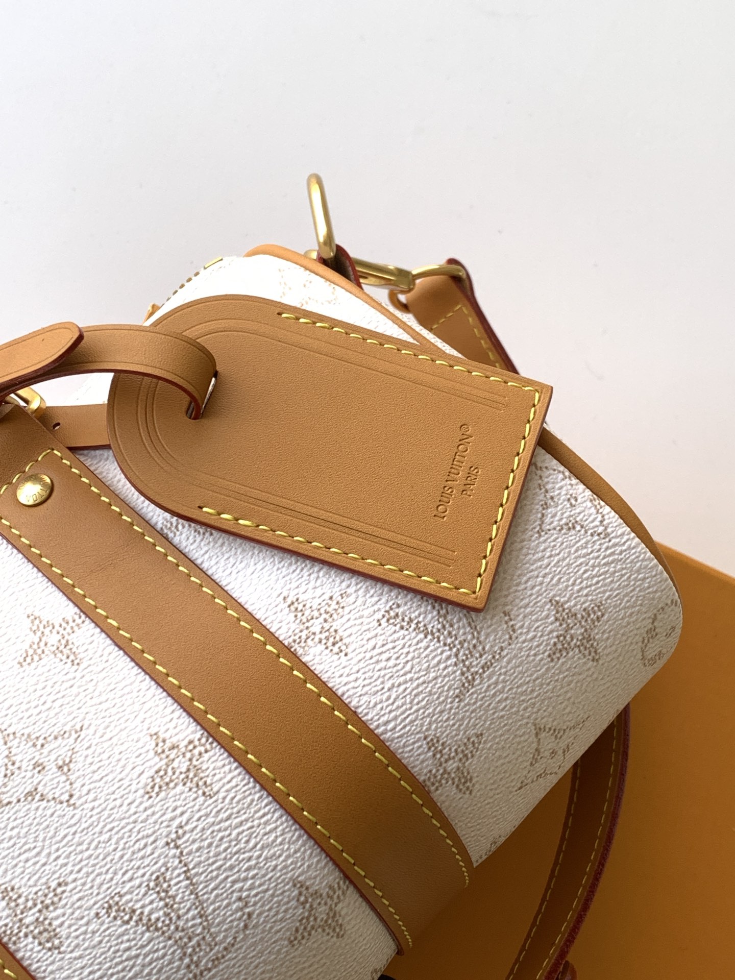 Louis Vuitton M15076白色 变码芯片163C【KEEALL