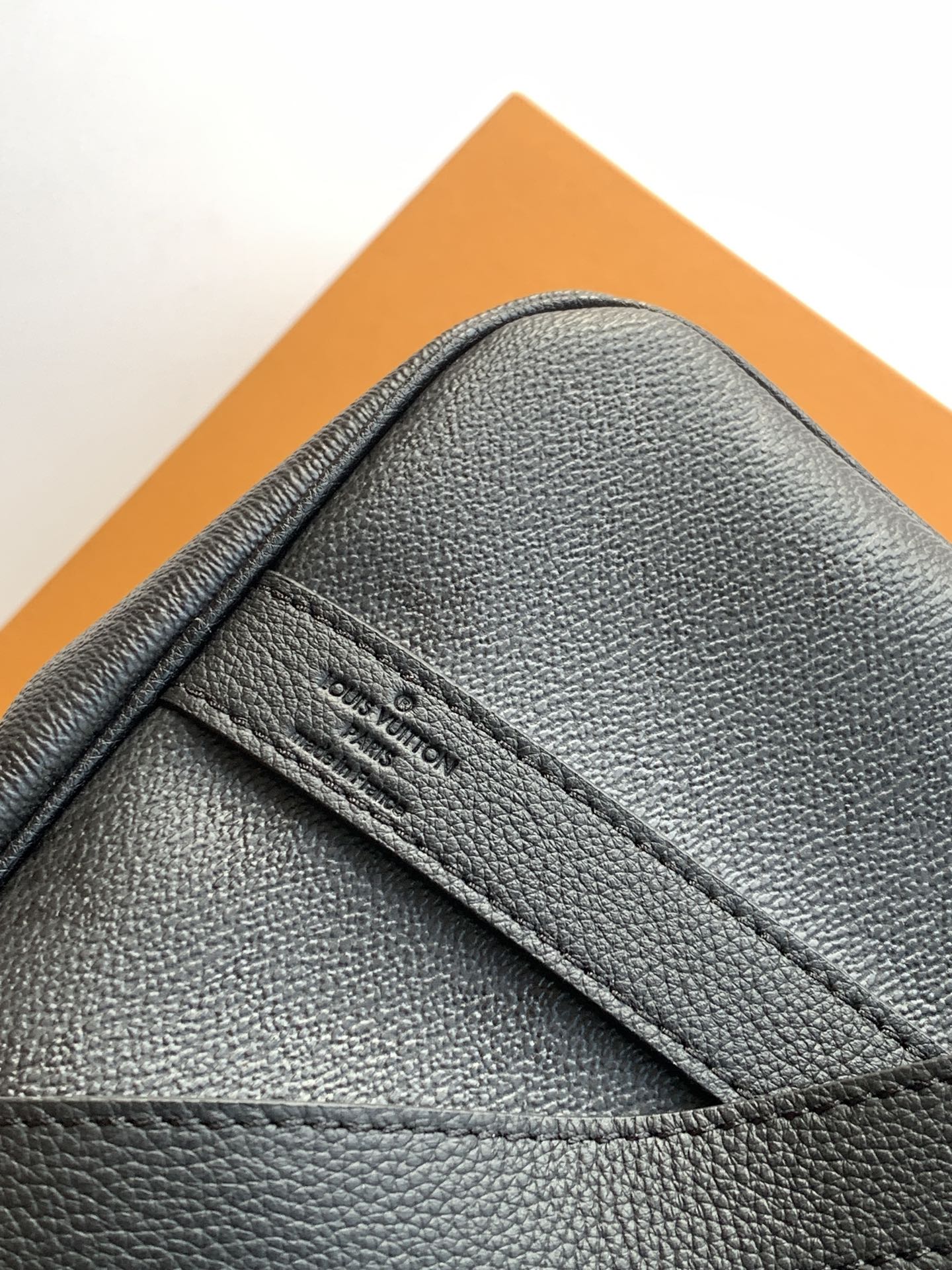 Louis Vuitton M28370 变码芯片163C