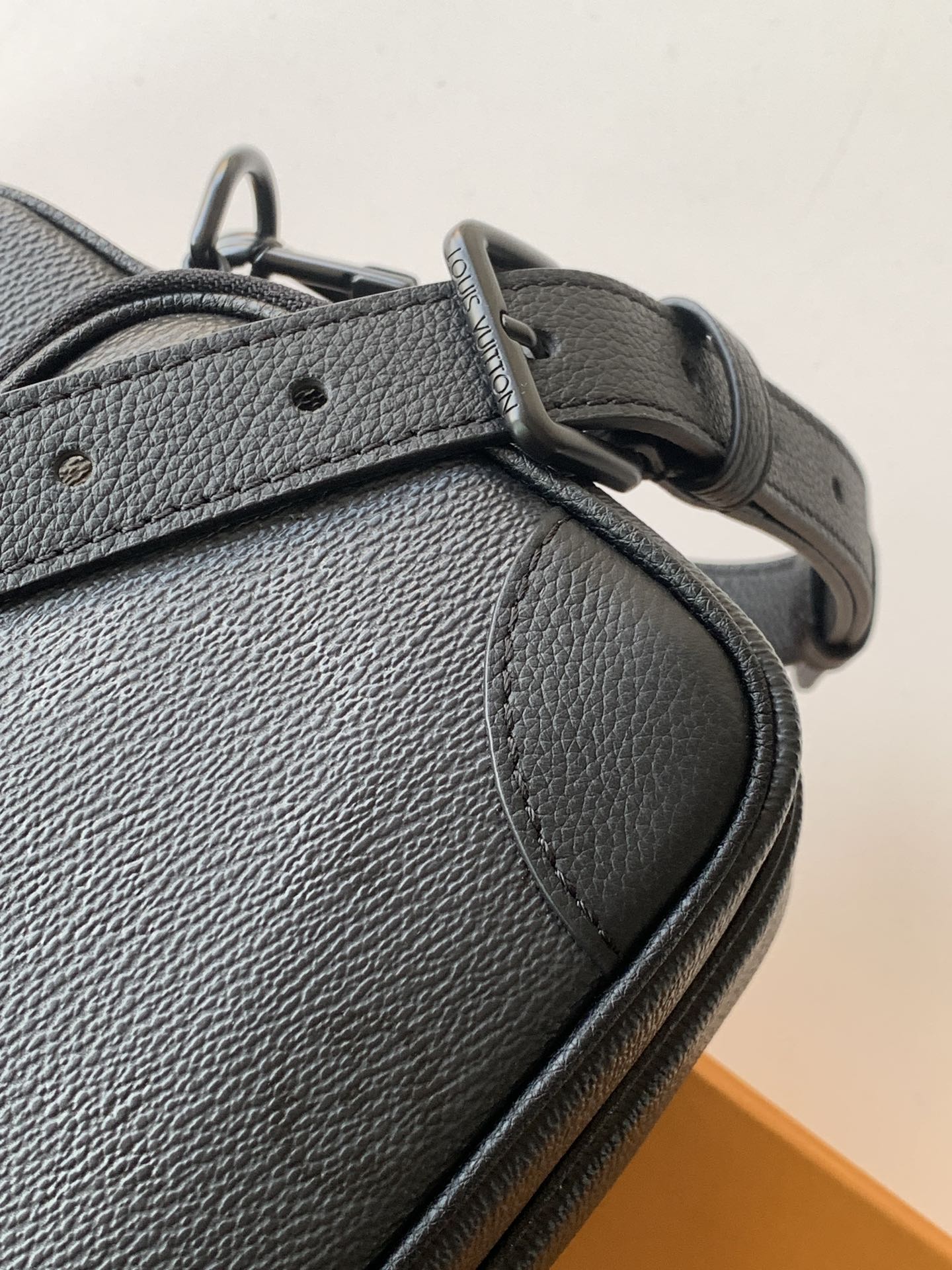 Louis Vuitton M26783 变码芯片163C