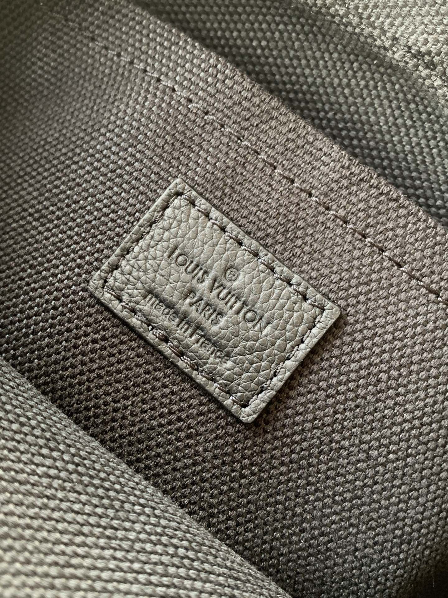 Louis Vuitton M26783 变码芯片163C