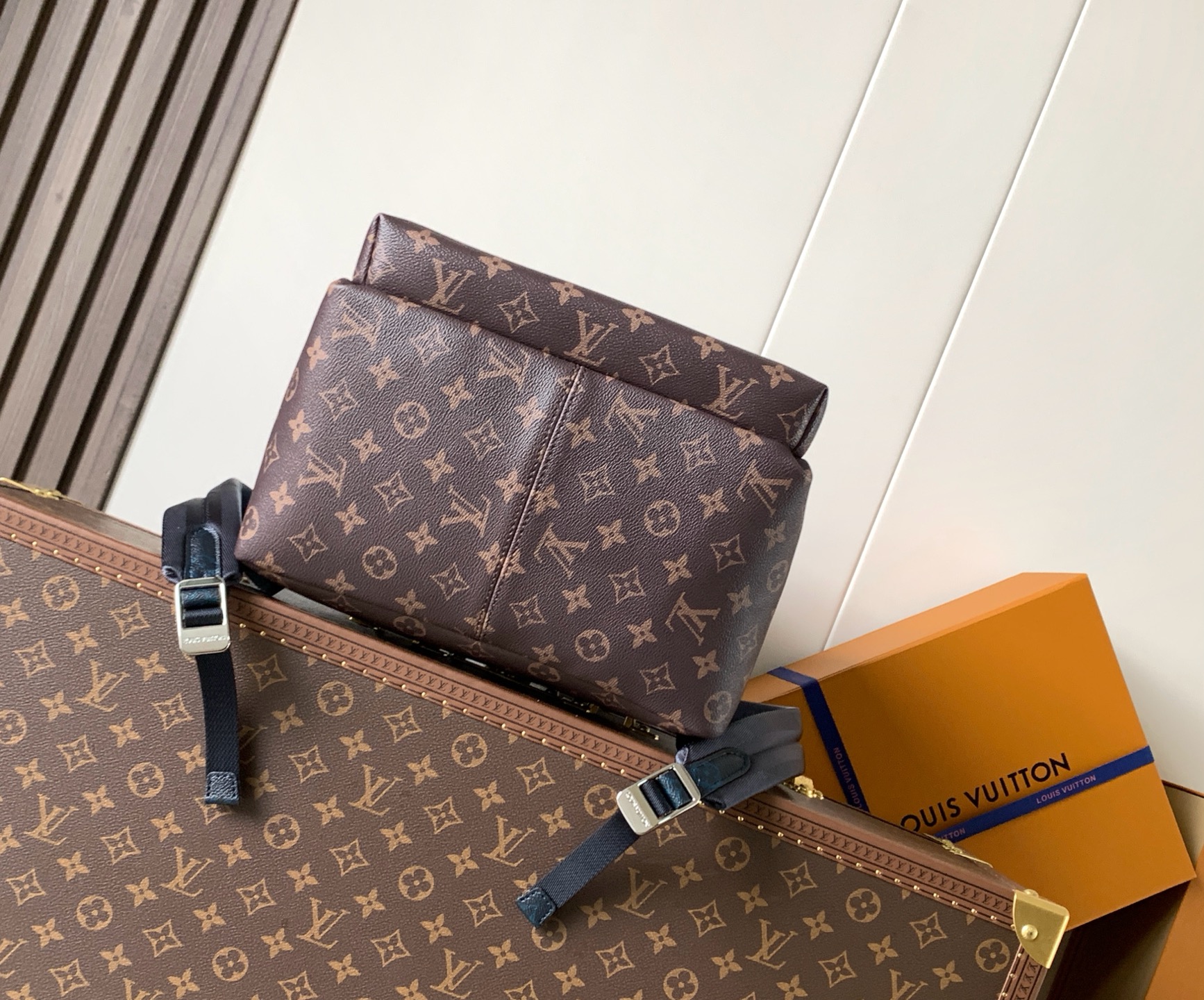 Louis Vuitton M28025渐变蓝 变码芯片163C