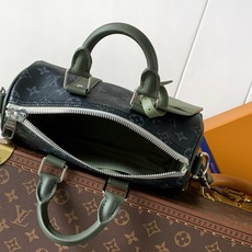 M28638 顶级原单 变码芯片163c 本款 Keepall Bandoulière 25 手袋溯源 2000 年代日 M28638 顶级原单 变码芯片163c 本款 Keepall Bandoulière 25 手袋溯源 2000 年代日