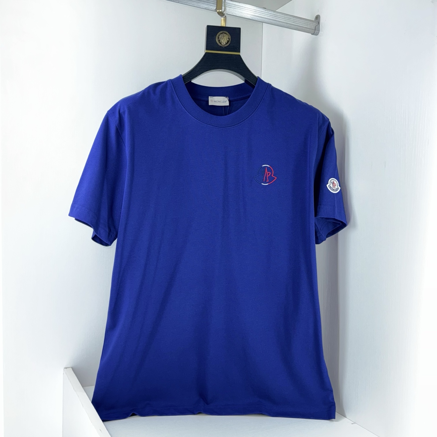 _dSp9sZ3it74EWI60A_qmuzUx5CGr6tKbecCNDGA