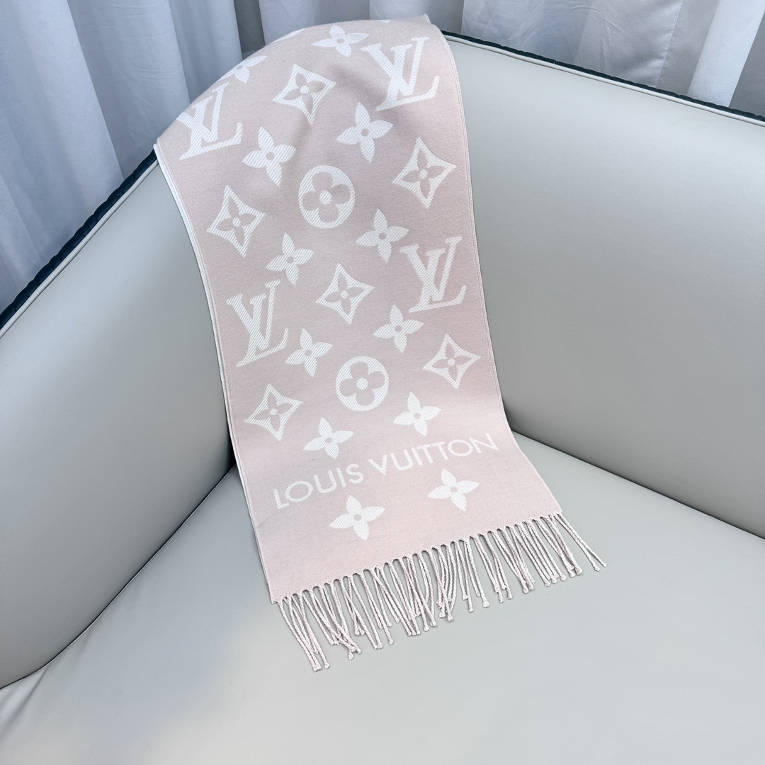 Louis Vuitton Haute Couture Silk Twill Scarf Shawl Ref.1A957A9E 5