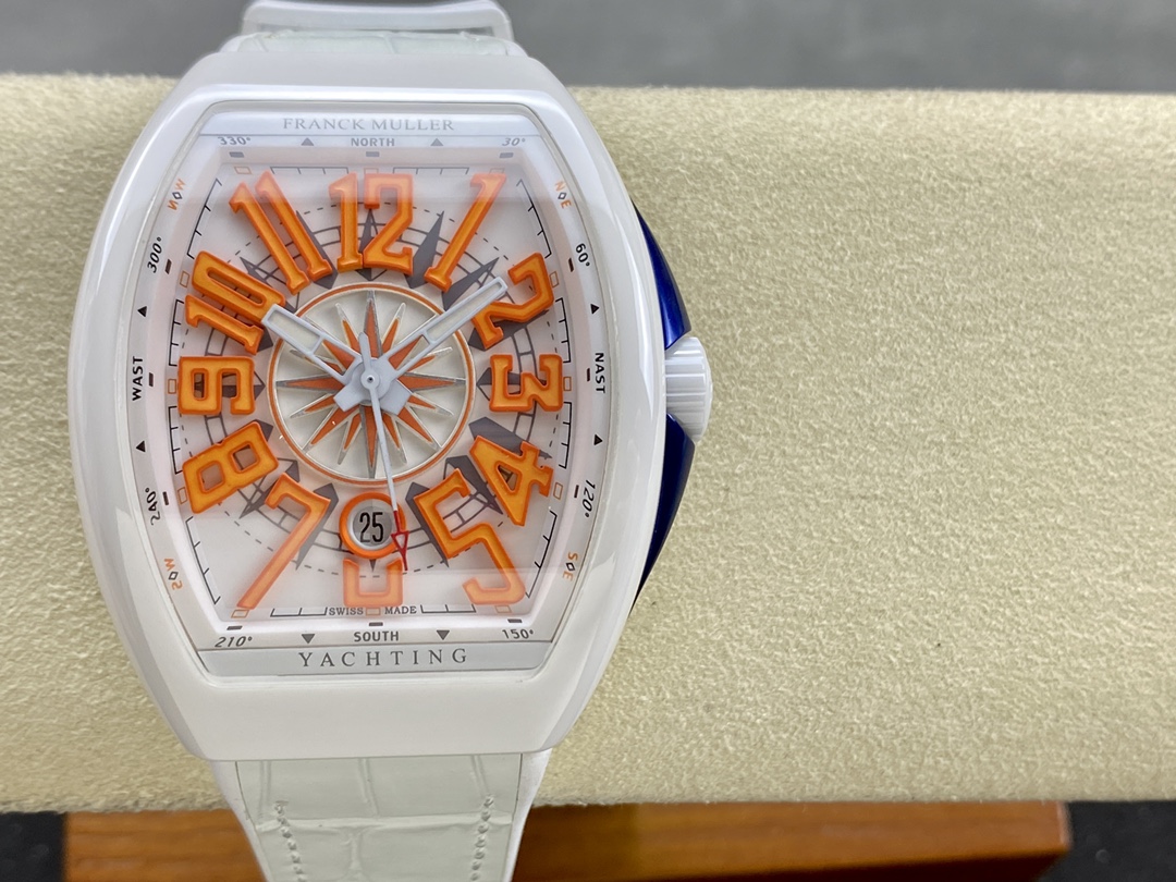 NO:144679,T plus, Frank Falmulan V45 ceramic yacht model, limited-edition model for overseas flagship stores [Excellent details] Ceramic case size is 45 mm. The micro-arc pillow-shaped case is elegantly fitted with hands. The case is composed of eight accessories inside and outside, with seamless precision. All data are customized according to the authentic one-to-one mold opening. It is the only high-level clone on the market that can challenge the authentic product. 3. Because each of the digital scales on the dial are different, all scales need to be customized independently, which is time-consuming and labor-intensive, and are dedicated to research and development. [Ceramic strap buckle] The double-layer strap structure is synchronized with authentic products, artificial fibers on the front, and natural rubber on the back, which is comfortable to wear in winter and cool in summer, with excellent comfort. Paired with FM classic folding buckle, it can be perfectly universal. [Movement] Japanese Meyouda movement, with stable quality, accurate time and extremely low rework rate.  Wear too many steel watch cases, so you must wear a ceramic watch, wear-resistant and scratch-resistant, wear new watches every day, the first choice for business and leisure……19860909T plus,法兰克 法穆兰V45陶瓷游艇款,海外旗舰店限量抢购款【精彩细节】陶瓷表壳尺寸45毫米.微弧式枕型表壳优雅贴手,表壳由内外八个配件组合一体,精密度天衣无缝.全部数据均按照正品一比一开模定制.是市面上唯一可以叫板正品的最高级别克隆体. 3.表盘上的数字刻度因为每一个都不同,所有刻度全部需要独立开模订制,耗时耗力,潜心研发.【陶瓷表带扣】双层表带结构同步正品,正面采用人工纤维,背部则是天然橡胶,佩戴舒适冬暖夏凉,舒适感极佳.搭配FM经典折叠表扣.可完美通用原装.【机芯】日本美优达机芯,质量稳定,走时精准,返修率极低. 钢表壳就戴得多了,一定要佩戴陶瓷表,耐磨耐刮花,天天戴新表,商务休闲首选………,,Watch