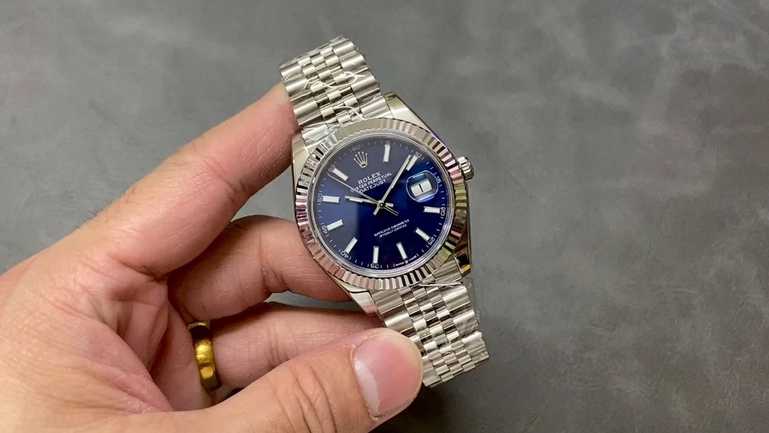 Rolex Datejust Orologio da Polso Copia felice di alta qualità
 Blu Denim Blue Materiale acciaio