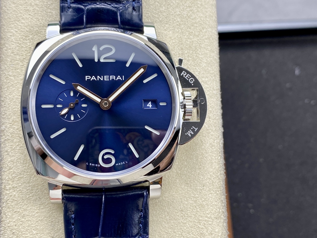 NO:145737,Vs Panerai pam1274 model P. movement 42mm dense bottom,19860909Vs 沛纳海pam1274型号 P.机芯 42mm密底,,Watch