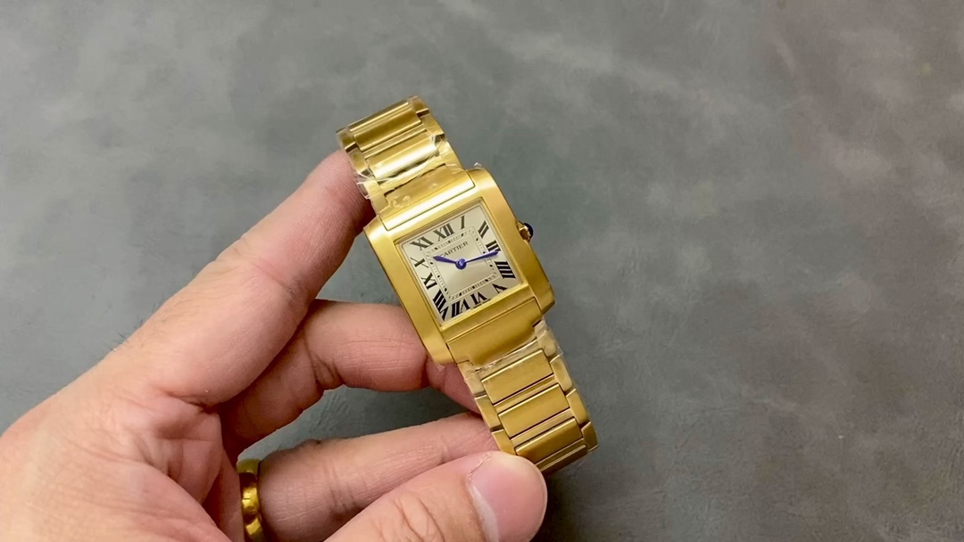 How to Buy Replcia
 Cartier Watch Quartz Movement