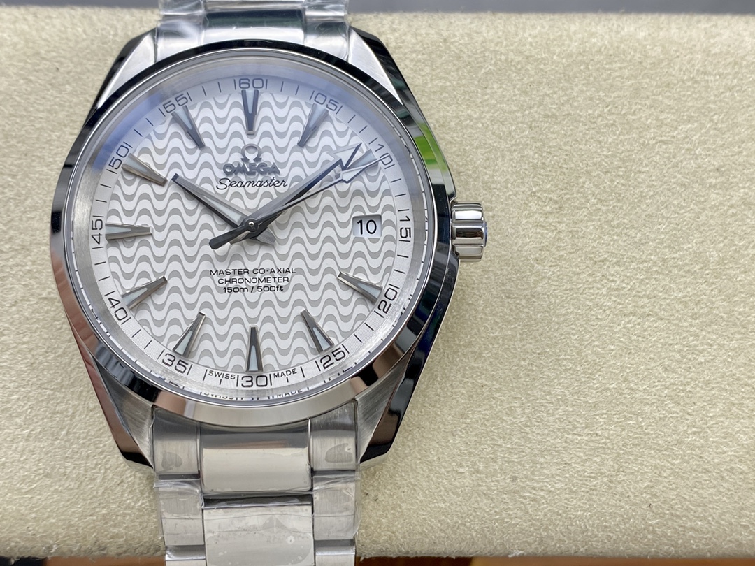 NO:157605,N1 Factory OMEGA OT1 new Haima rice series is on the market, shocking!  Haima Series 1 Spend huge money to open the original mold CNC shell cover, regardless of cost, size 41.5mm thick 13.5m pair of original version!  2 imported 904L stainless steel case, the case steel strip is uniformly synchronized with original!  3 literally upgraded, the newly-soled dial is decorated with horizontal 