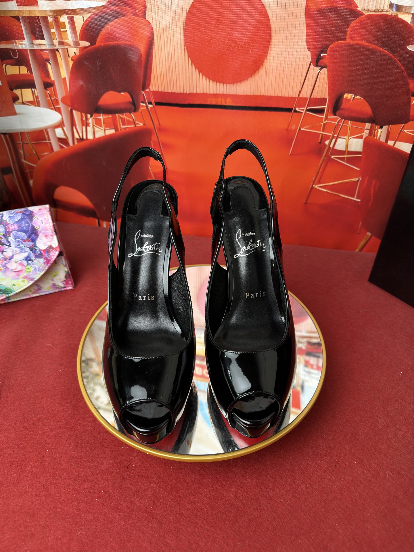 NO:816713,Water platform sandals w. RMB Size34-43 (34.40.41.42.43. Half size customization is non-returnable) Color black Heel12 cm upper imported patent leather lining imported from Italy mixed sheepskin lining original Italian imported AR1 top genuine leather outsole, high heels, christian louboutin, sandals, high heels, sheepskin, Leather soles19860909水台凉鞋w.  RMB Size34-43(34.40.41.42.43.半码定做不退换) Colour黑色 Heel12 cm 鞋面进口漆皮 内里采用意大利进口混种羊皮内里 大底原版意大利进口AR1顶级真皮大底,高跟鞋,christian louboutin,sandals,high heels,sheepskin,Leather soles,Women's Shoes