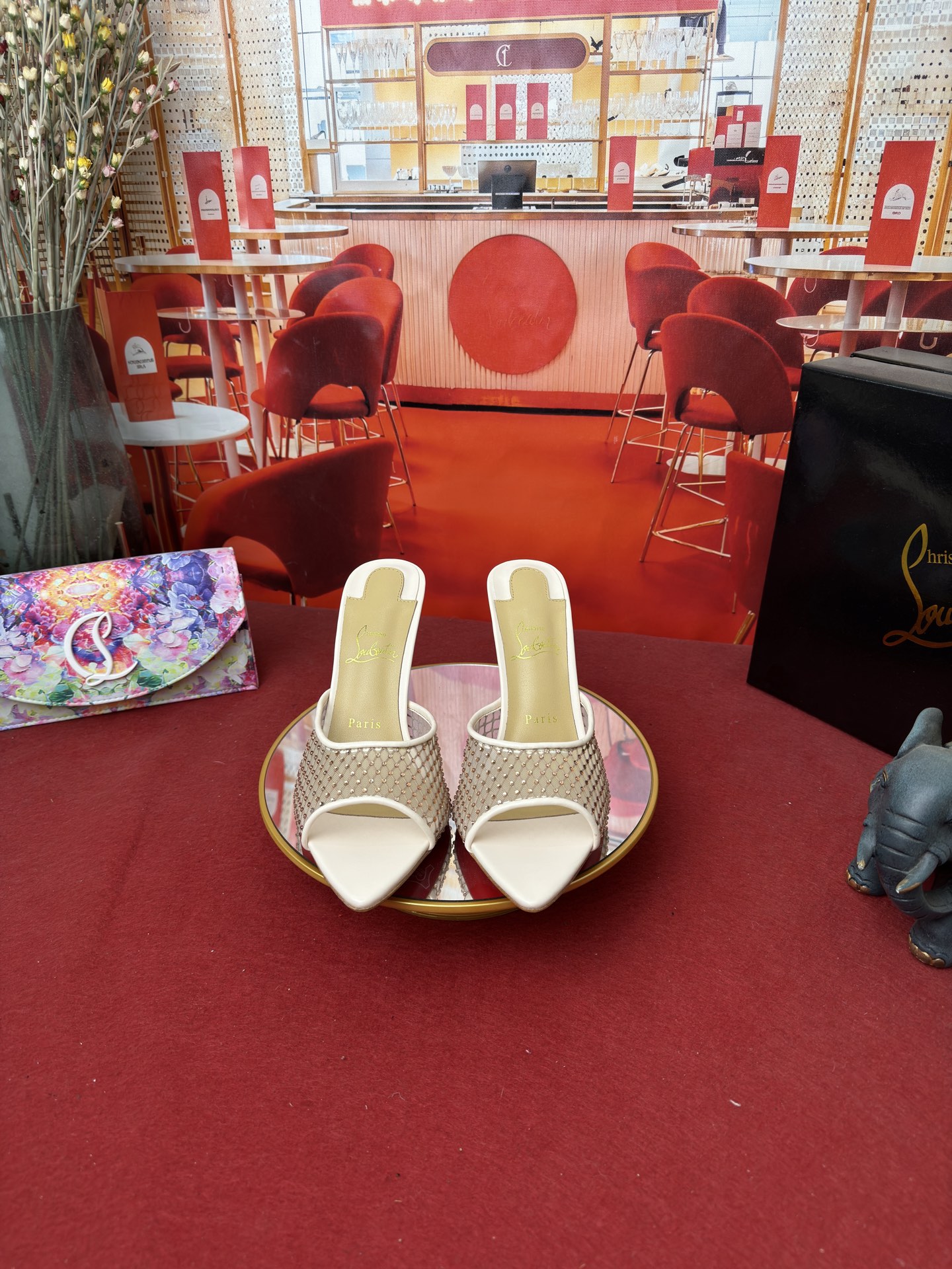 NO:816717,Net diamond slippers w. RMB size 34 to 43 (34.40.41.42.43. Customized, non-refundable and non-exchangeable) Heel8.5 cm, 10 cm Materials Upper imported cowhide leather Lining made of mixed sheepskin imported from Italy Outsole Original Italian top-quality leather outsole, high heels, christian louboutin, high heels, slippers, cowhide, sheepskin, Leather soles19860909网钻拖鞋w.  RMB size34码-43码（34.40.41.42.43.定做不退不换） Heel8.5 cm,10 cm 材料 鞋面进口牛皮皮 内里采用意大利进口混种羊皮 大底原版意大利进中顶级真皮大底,高跟鞋,christian louboutin,high heels,slippers,cowhide,sheepskin,Leather soles,Women's Shoes