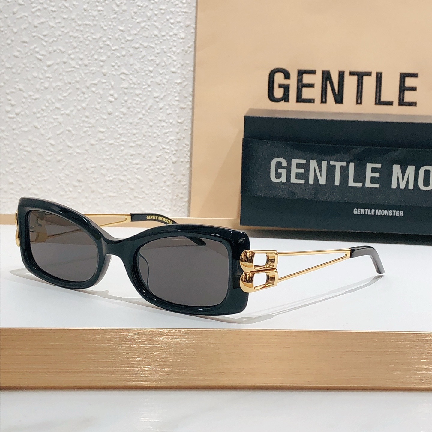 NO:250879,Ultra-light GM new product NEMESIS concave styling design size: 54-23-143. Glasses sunglasses, glasses19860909超轻GM新品NEMESIS 凹造型设计 size:54-23-143.眼镜墨镜太阳镜,眼镜,glasses