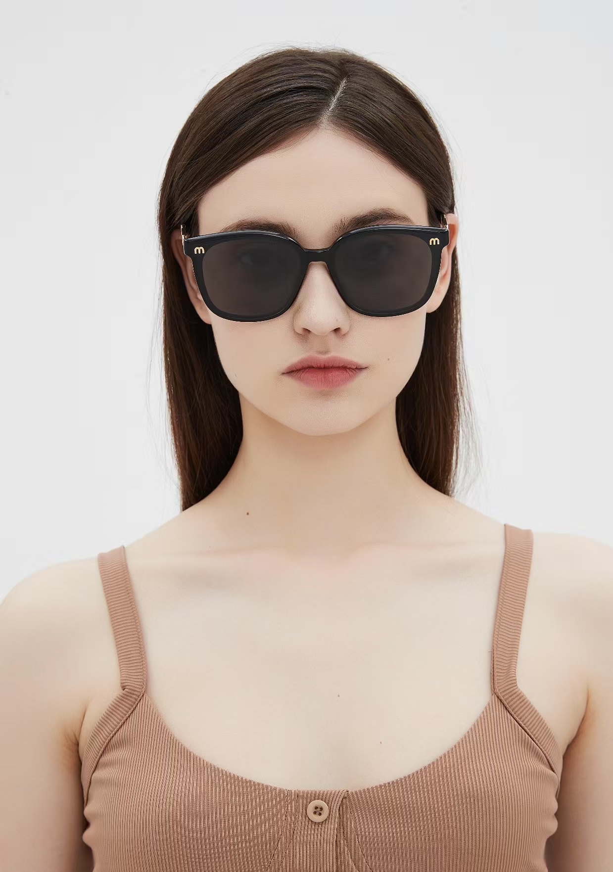  MIU MI*
MOD：SUM 70N
Size：55口18 145，
