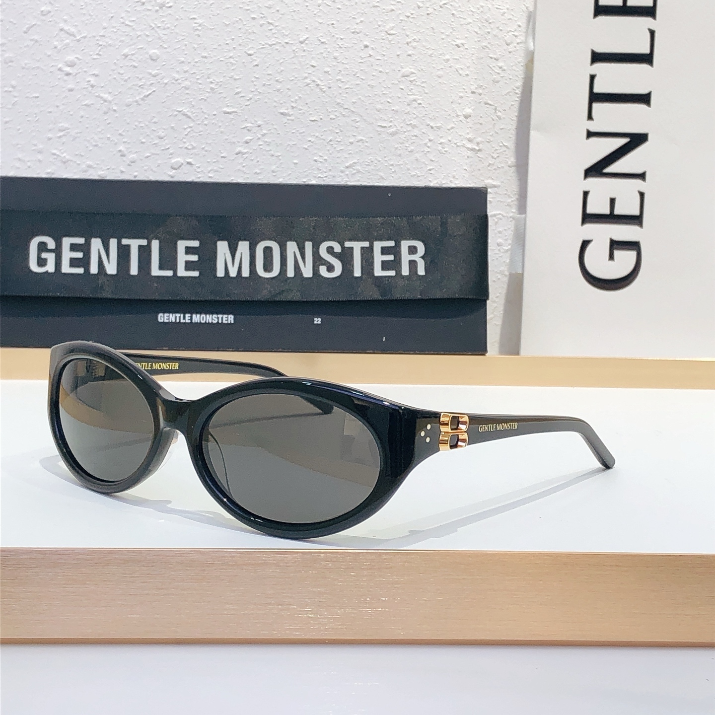 GENTLE MONSTER Sunglasses Acetate Oval Frame