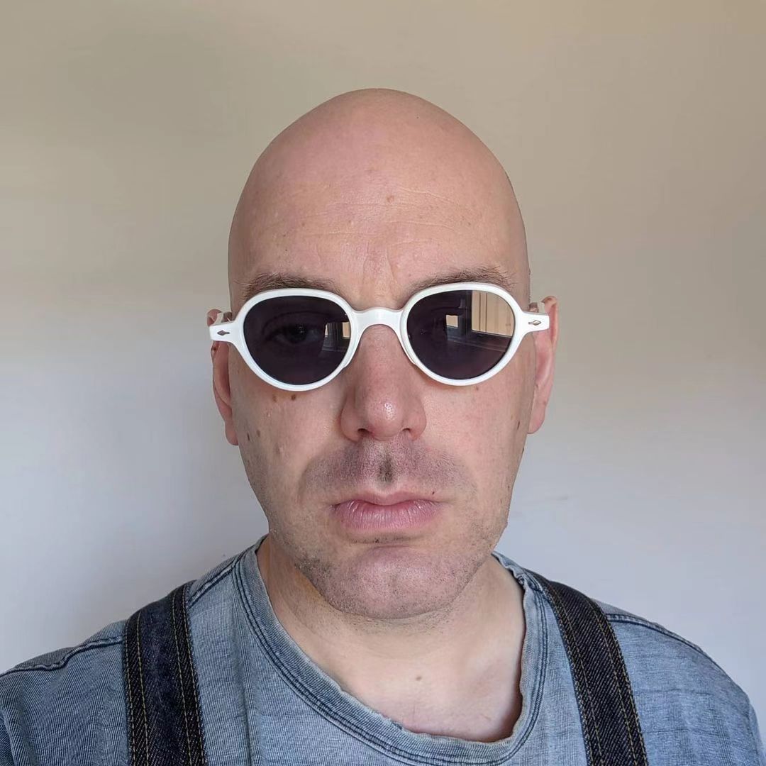  圆型JACQUES MARIE MAGE
日本手工眼镜 
MODEL：CLARK
SIZE45-22
