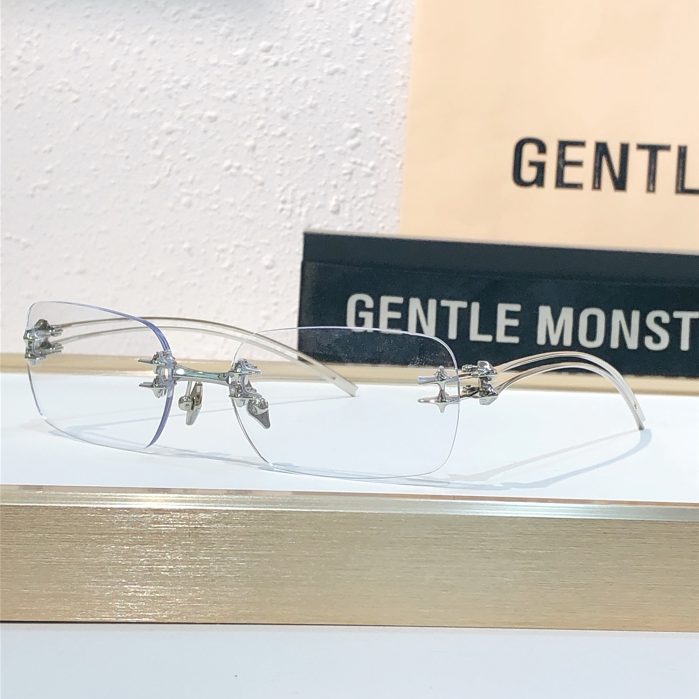 GENTLE MONSTER Frameless Metal Glasses
