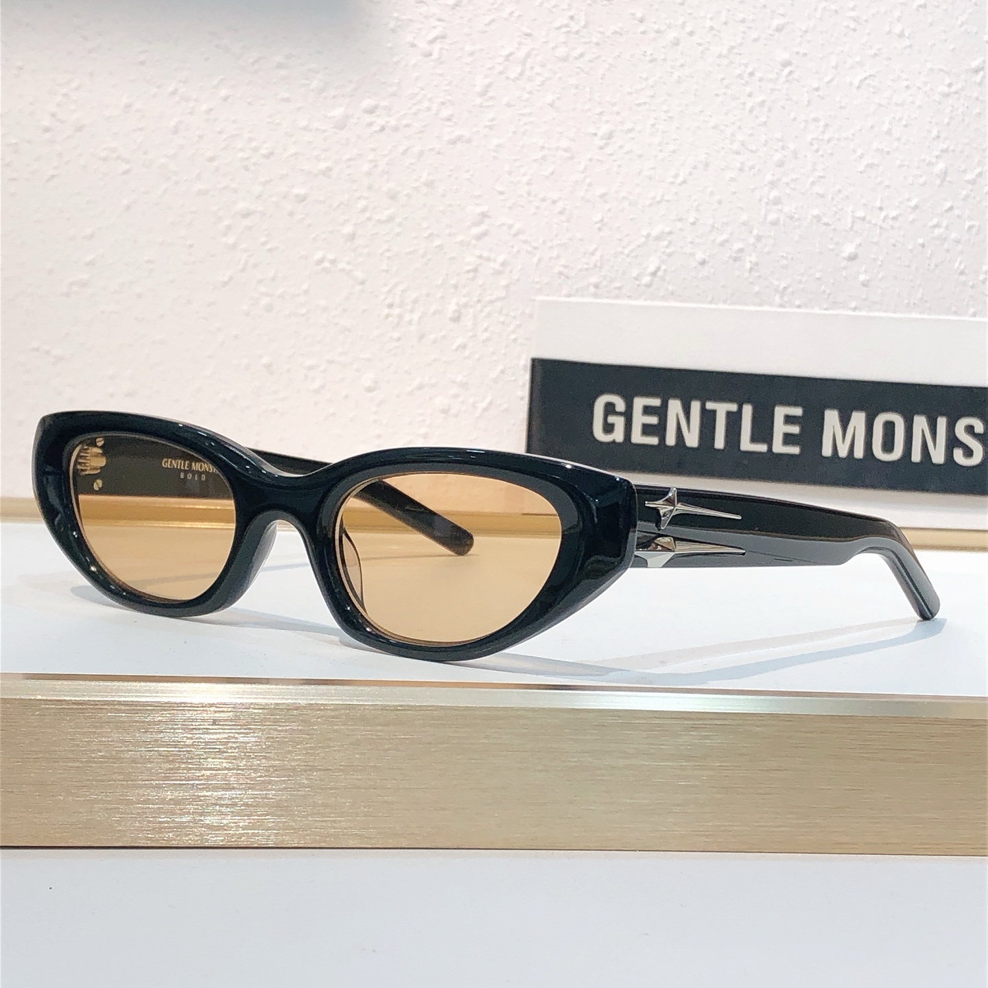 GENTLE MONSTER Sunglasses Acetate Cat Eye