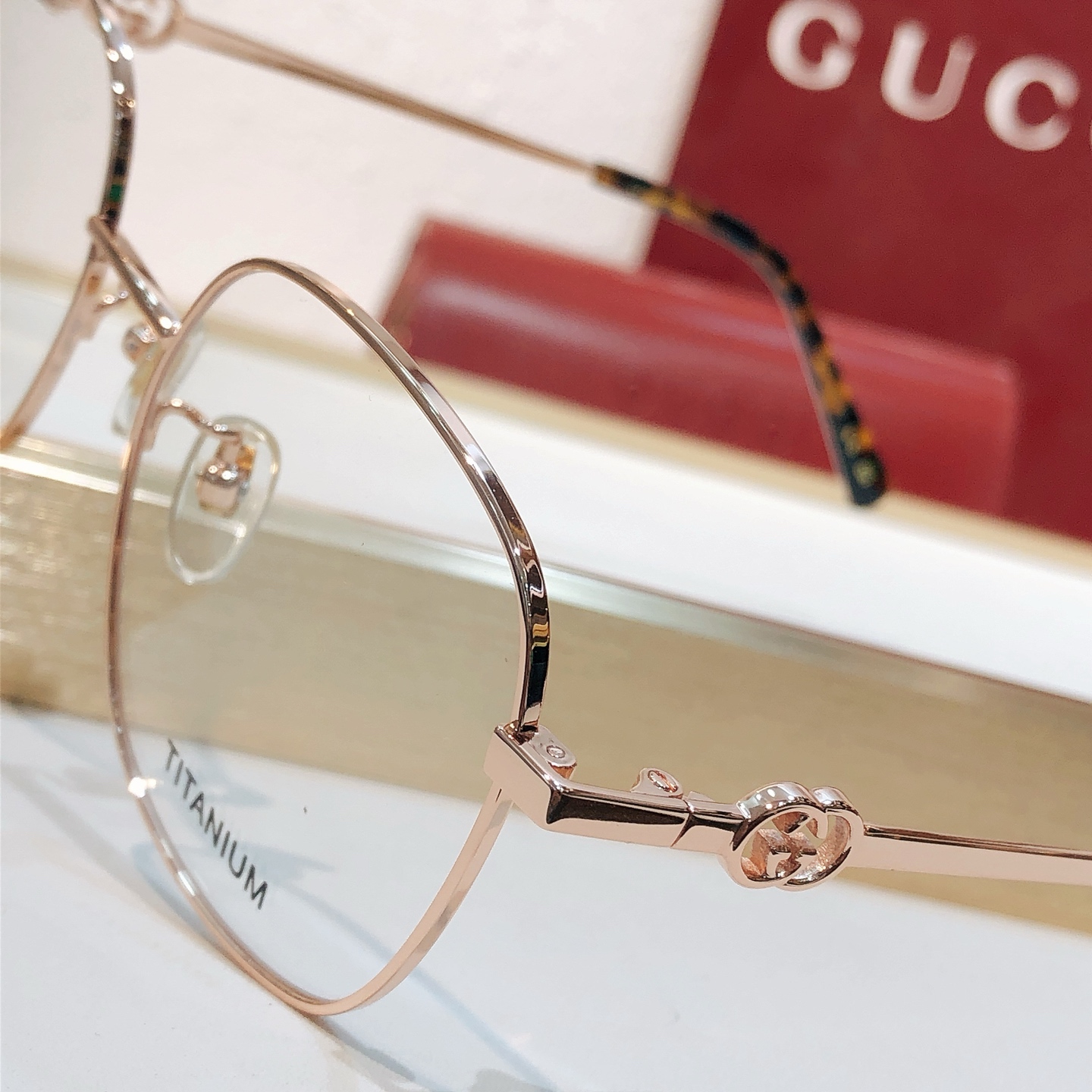 Gucci GUCCI