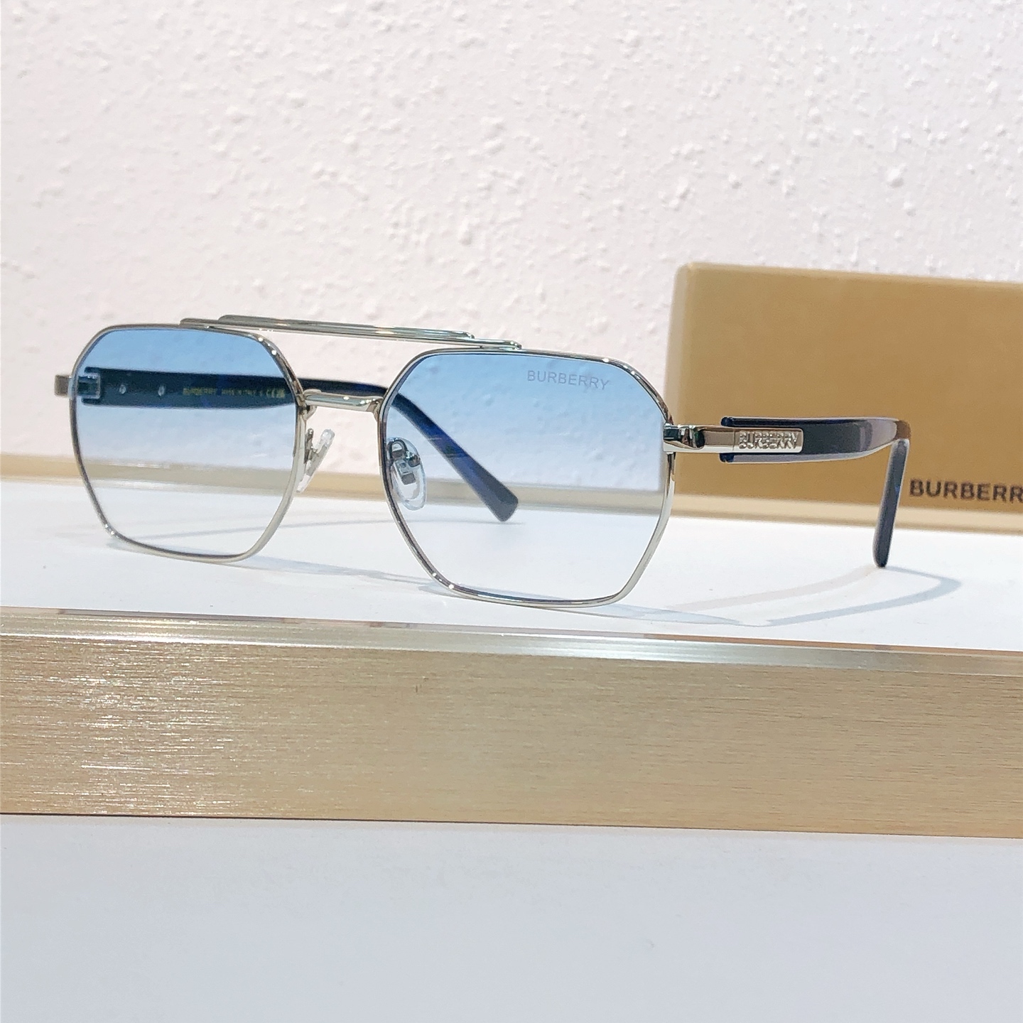 Burberry BURBERRY*MODEL：BE 2245