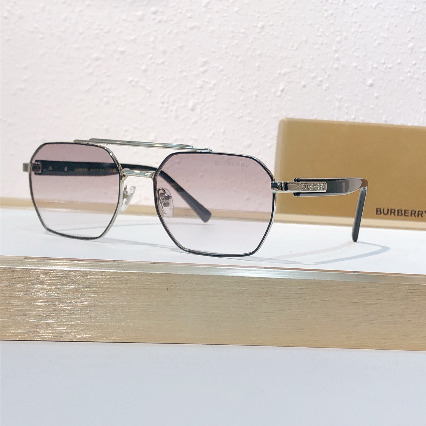 Burberry BURBERRY*MODEL：BE 2245