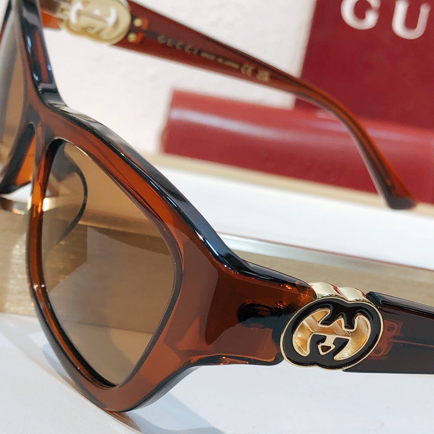 Gucci GUCCI* MODEL：GG2125O