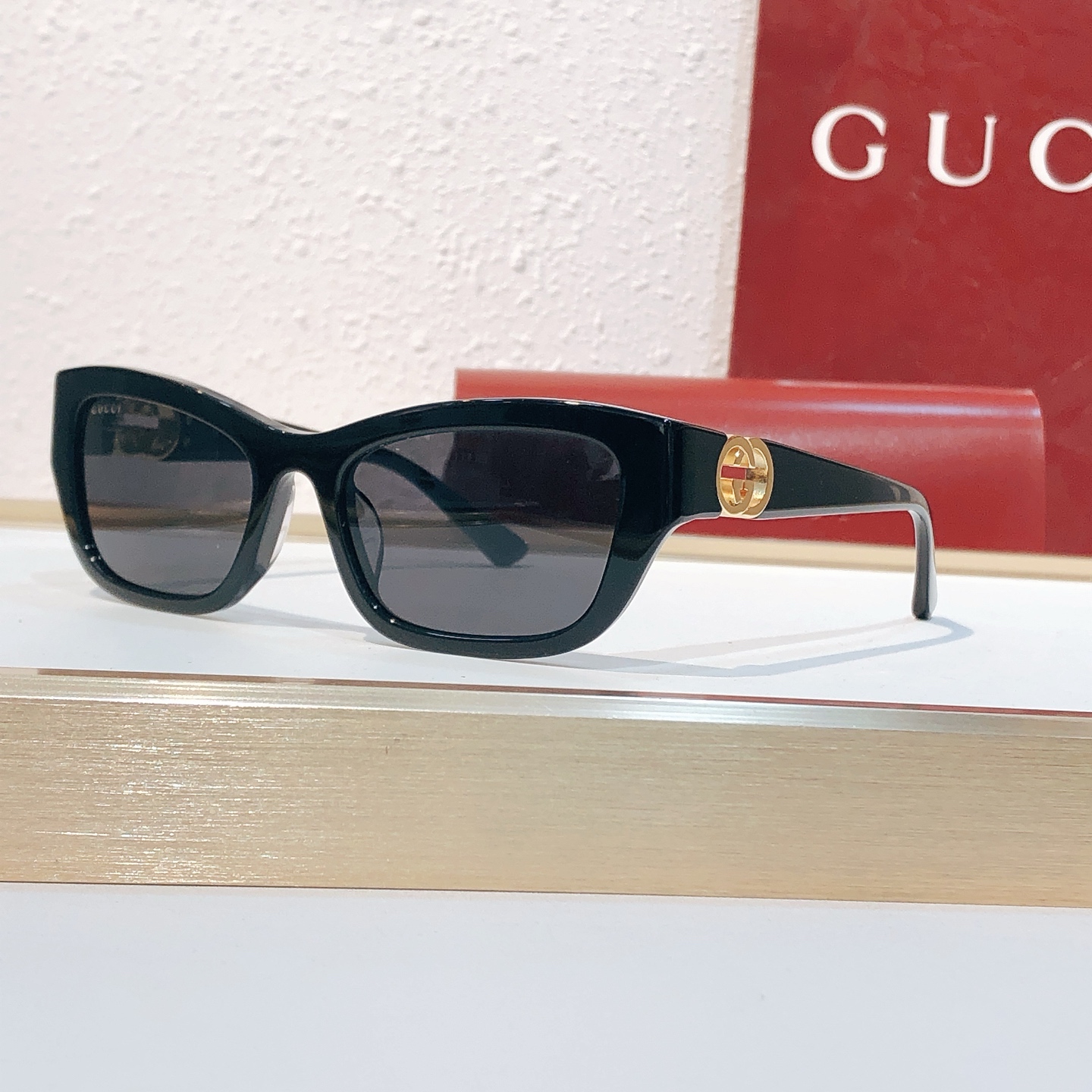 Gucci GUCCI* MODEL：GG2125O