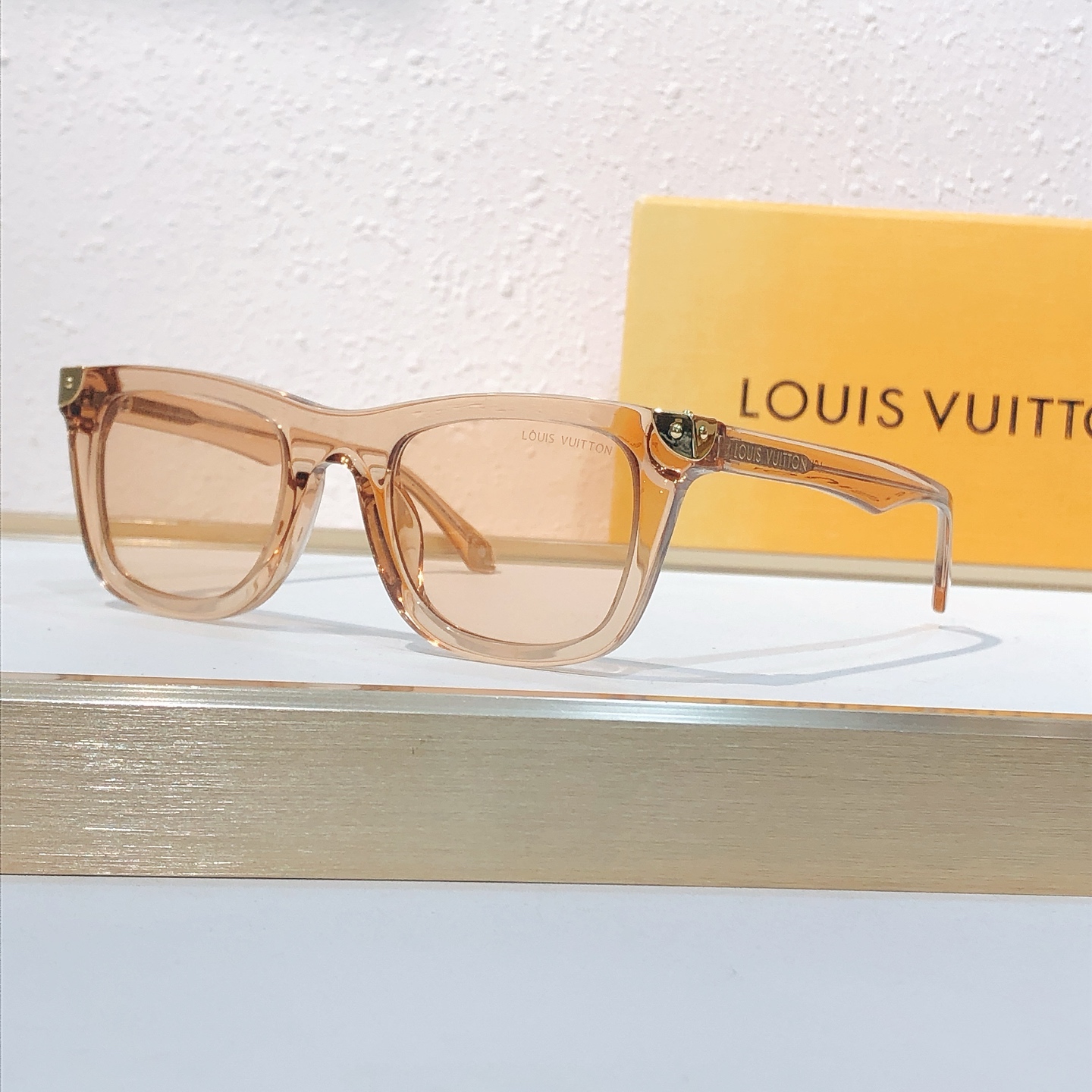 Louis Vuitton LOUIS VUITTO*