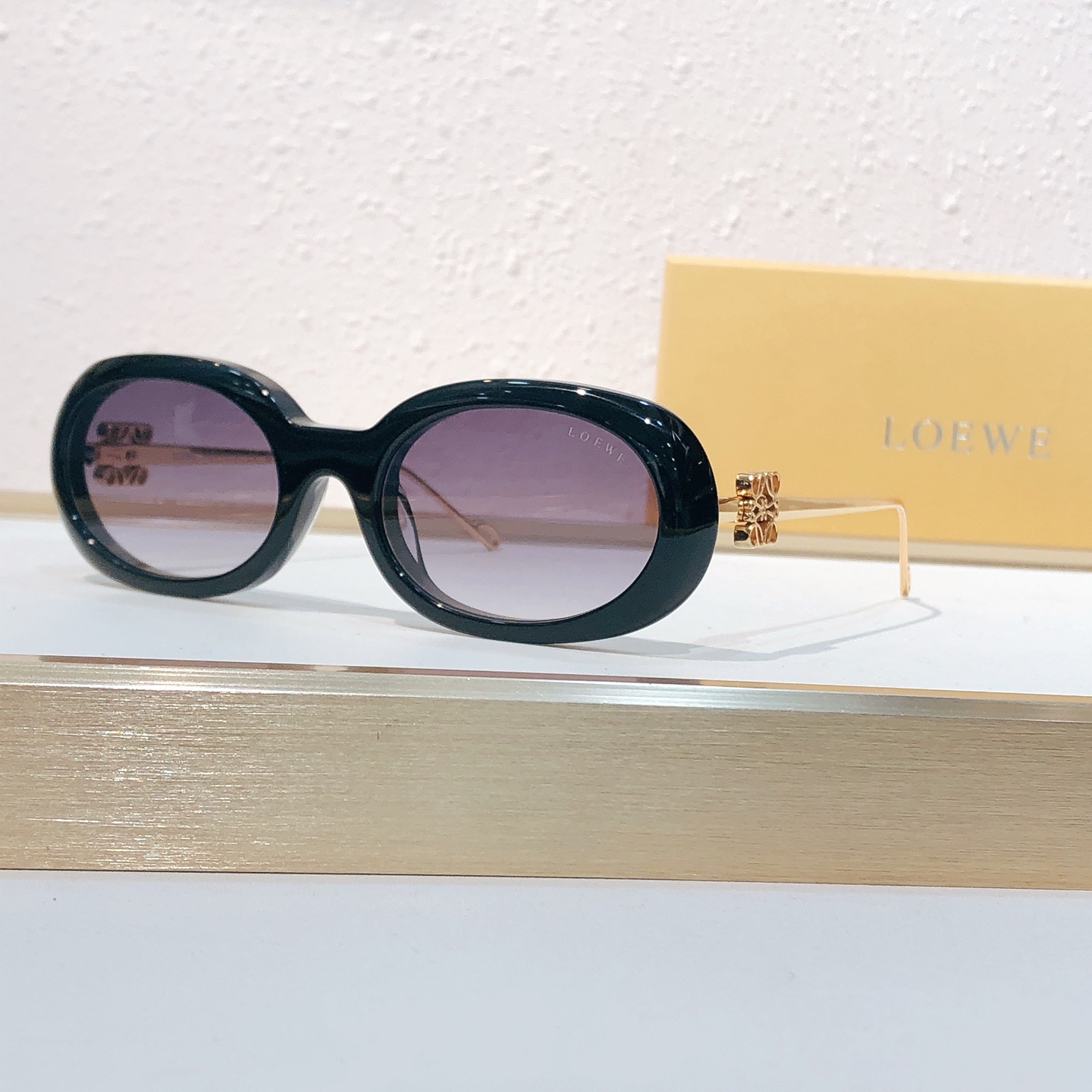 Loewe LOEW*