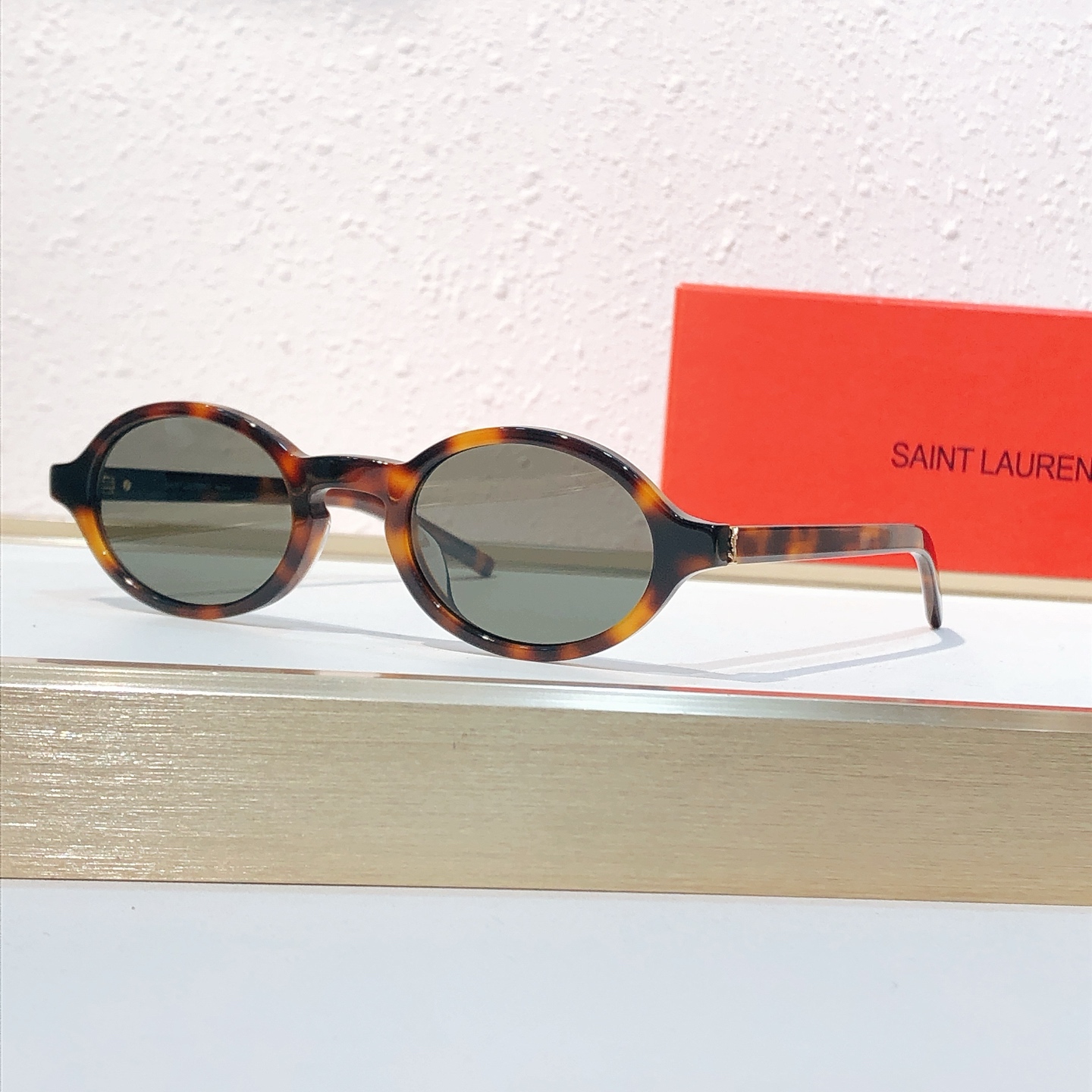 Saint Laurent SAINT LAUREN*