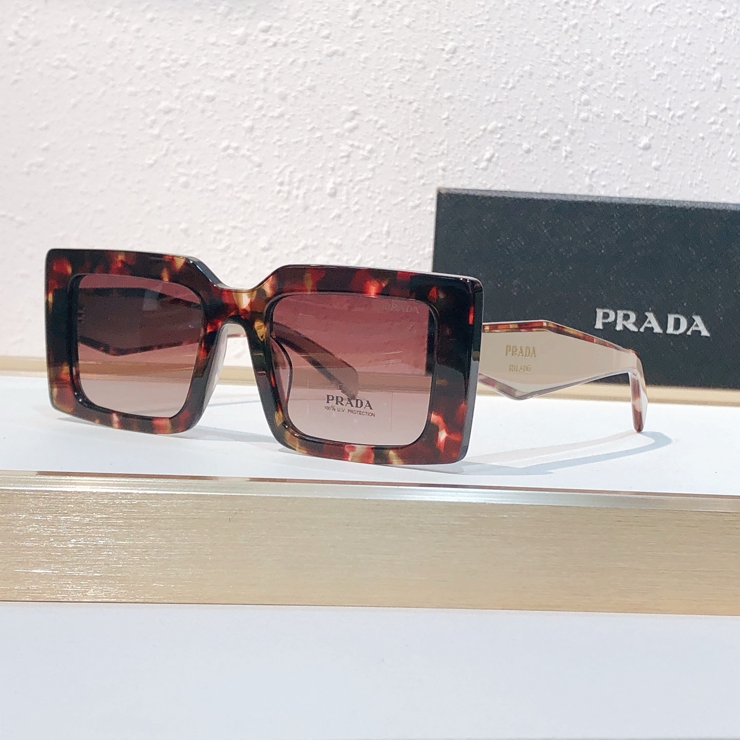 Prada PRAD*MODEL：PR D01SF