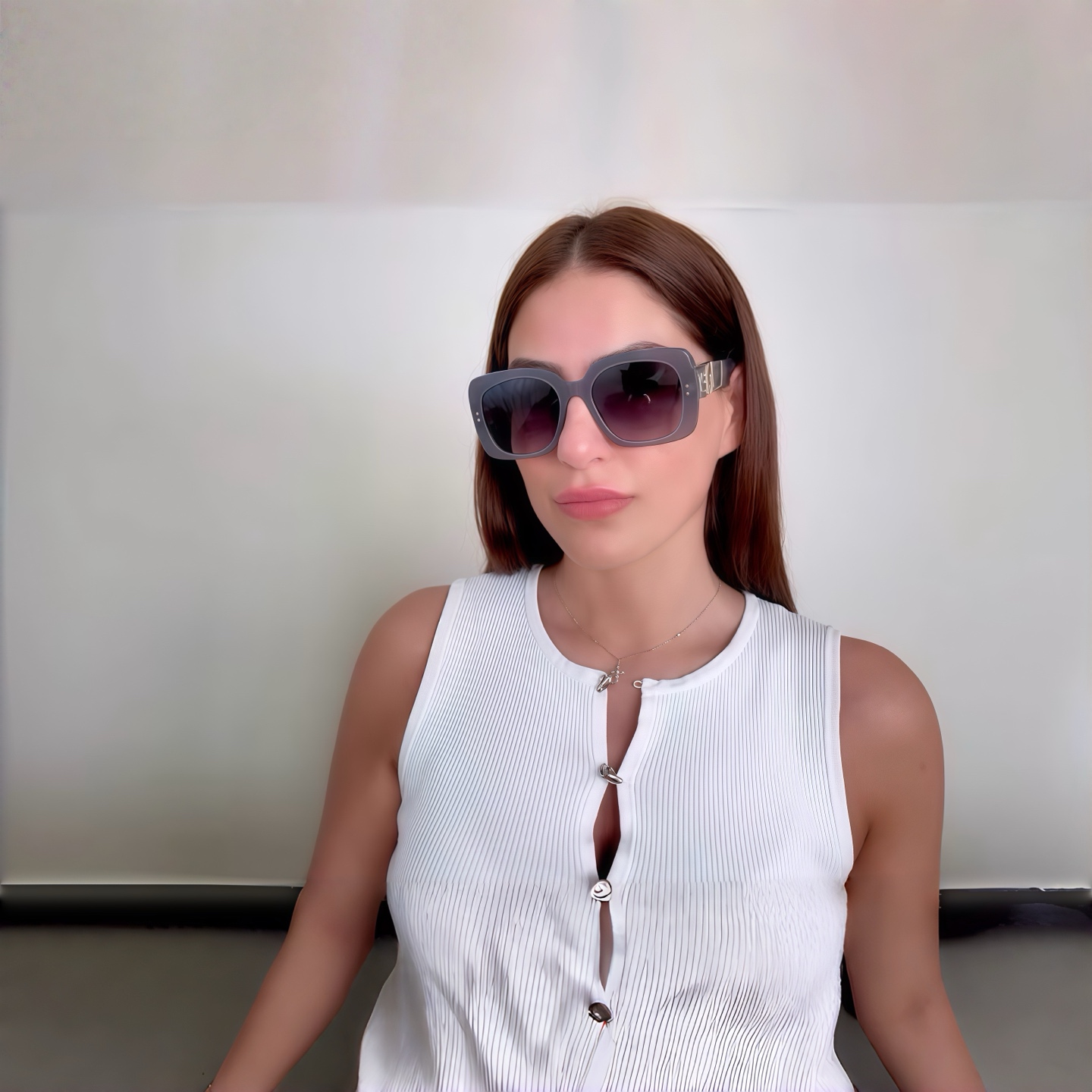Dior DIO* MODEL：DIOR Oblique B1F