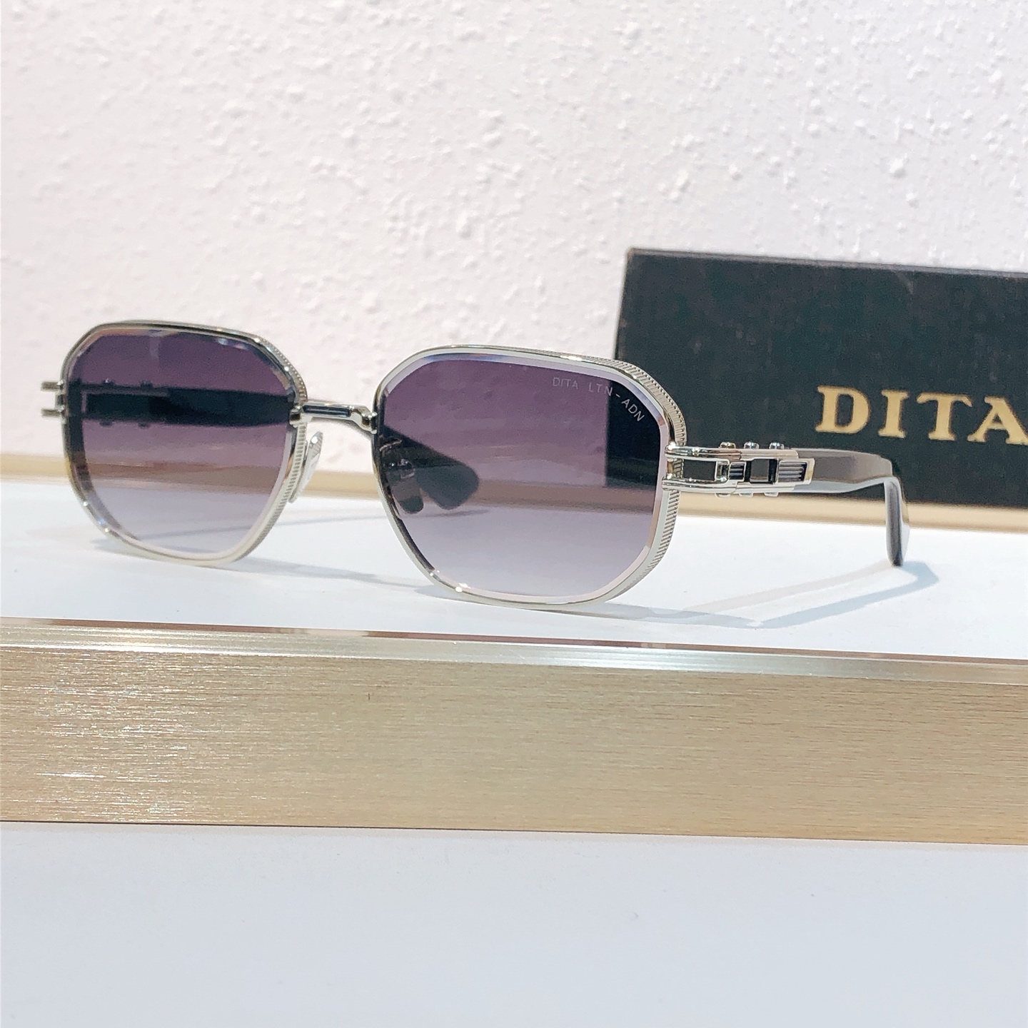 Unknown DITA*MODEL：DTS473-A