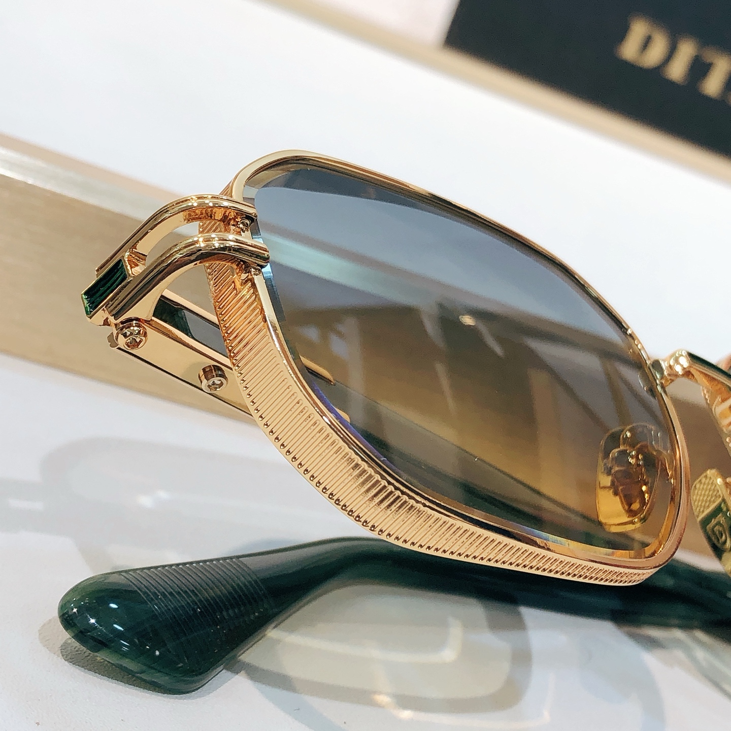 Unknown DITA*MODEL：DTS473-A