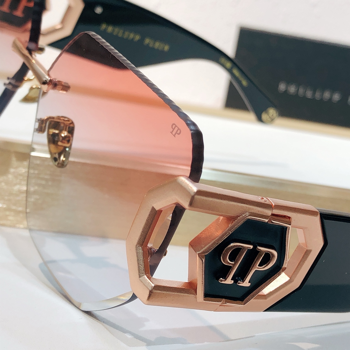 Unknown PHILIPP PLEIN*MODEL:SPP-133
