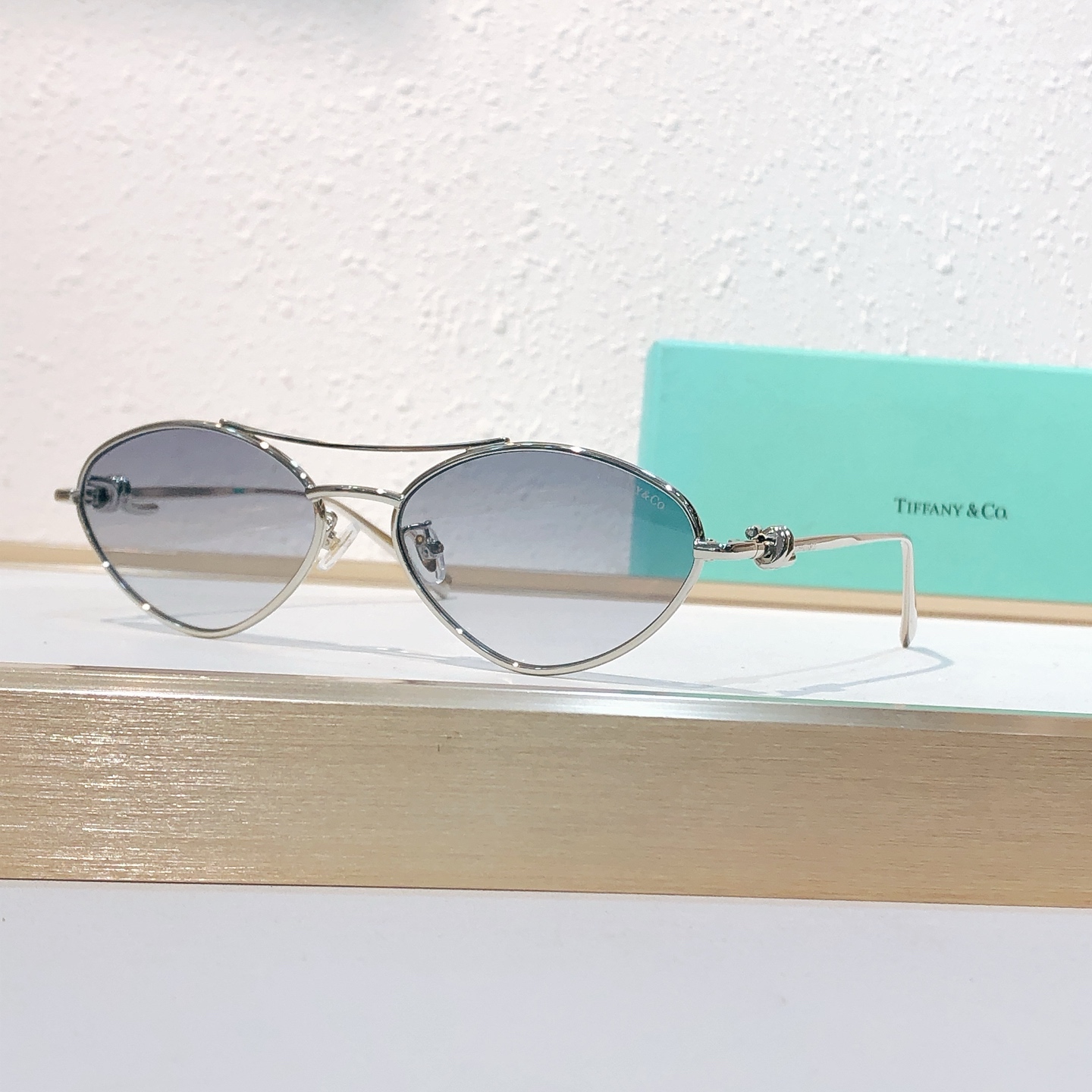 Tiffany & Co. TIFFANY&Co. MODEL：TF3117