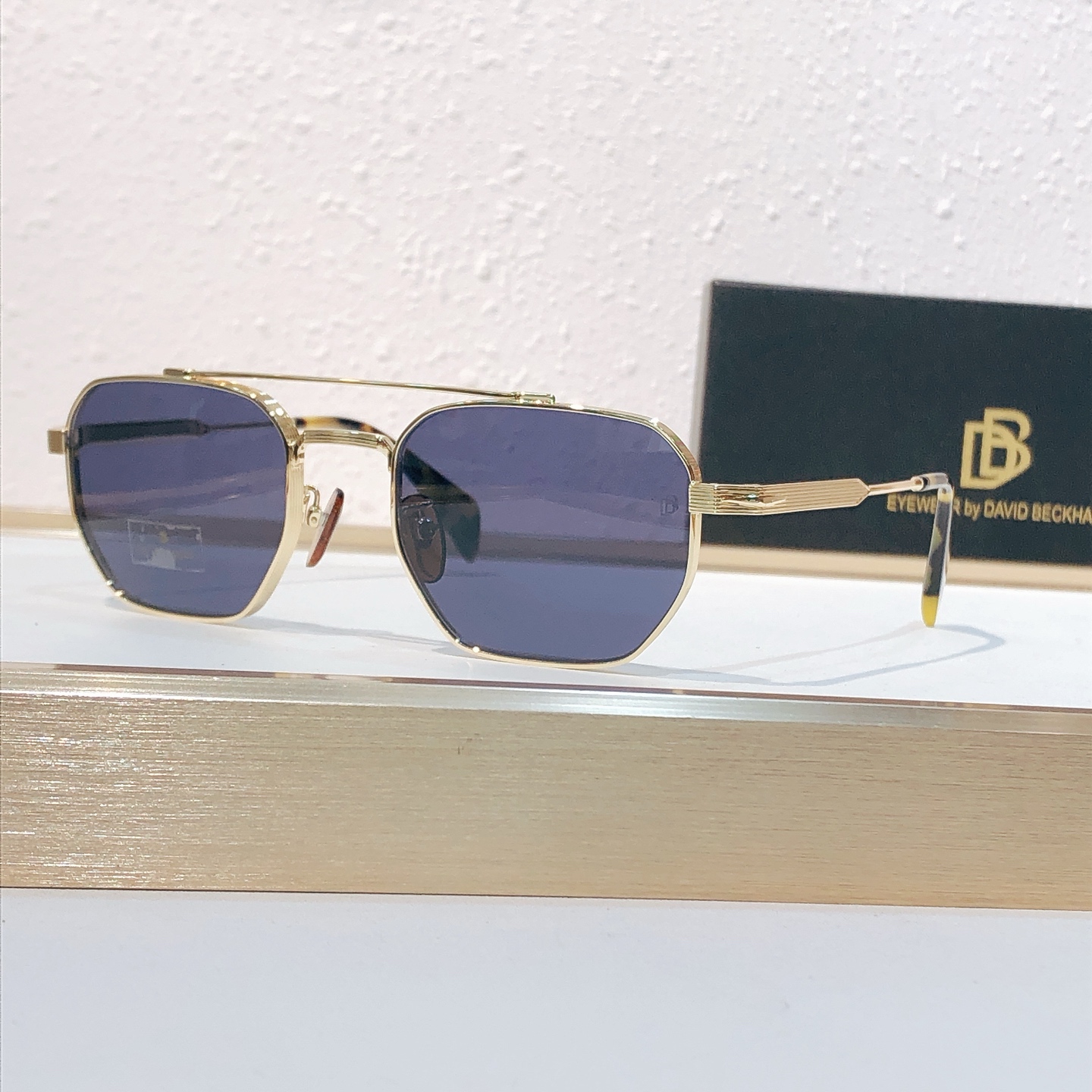 Unknown DAVID BECKHA* MODEL：DB 1229/S