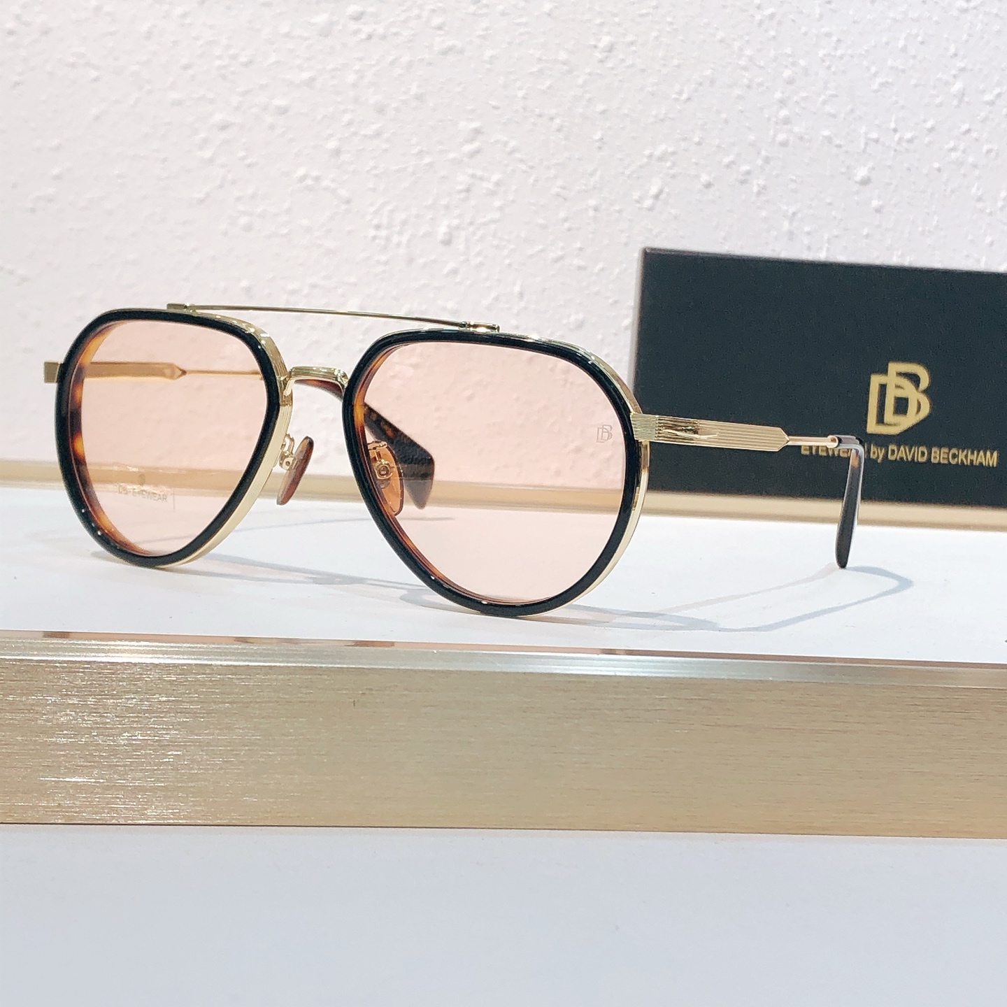 Unknown DAVID BECKHA* MODEL：DB 1226/S