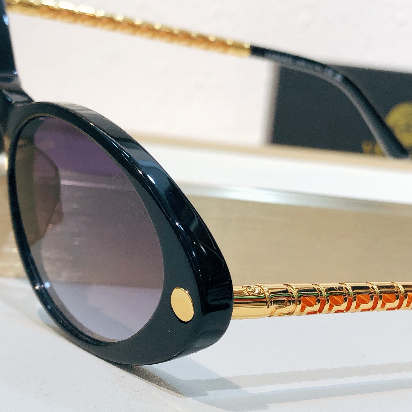 Versace VERSAC* MODEL：VE4469