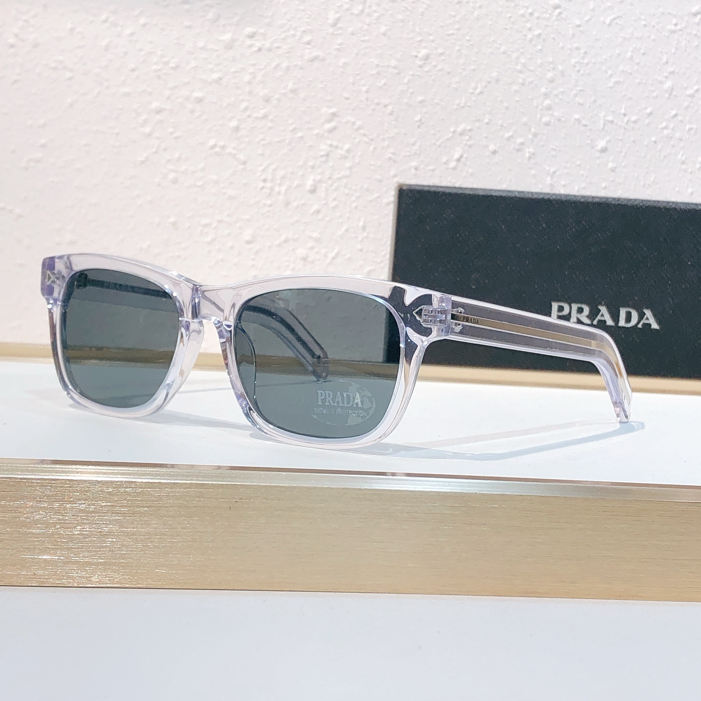 Prada PRAD*