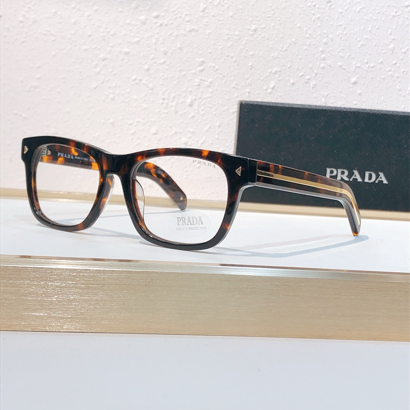Prada PRAD*