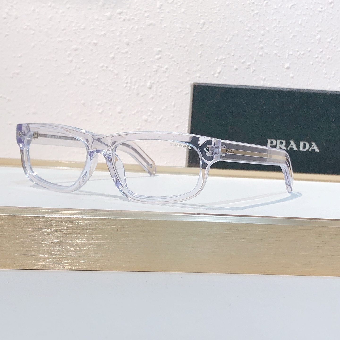 Prada PRAD*
