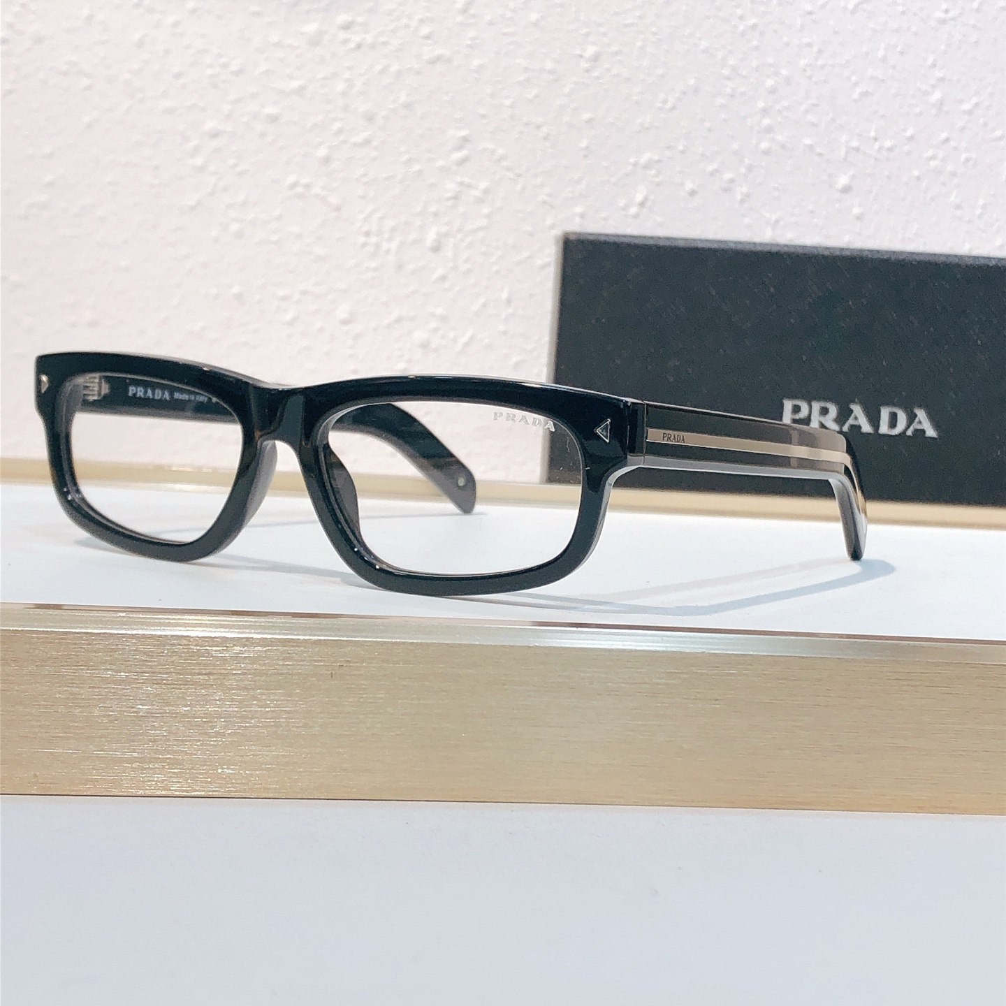 Prada PRAD*