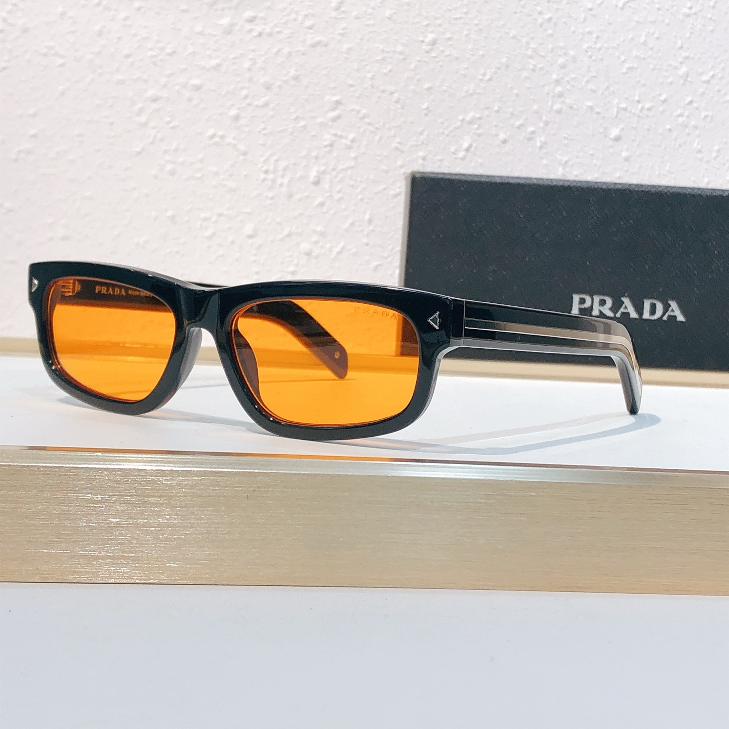 Prada PRAD*