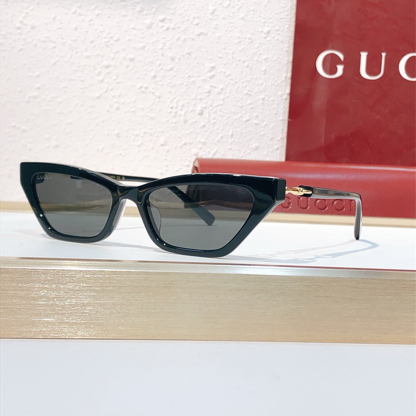 Gucci GUCCI* MODEL：GG2221S