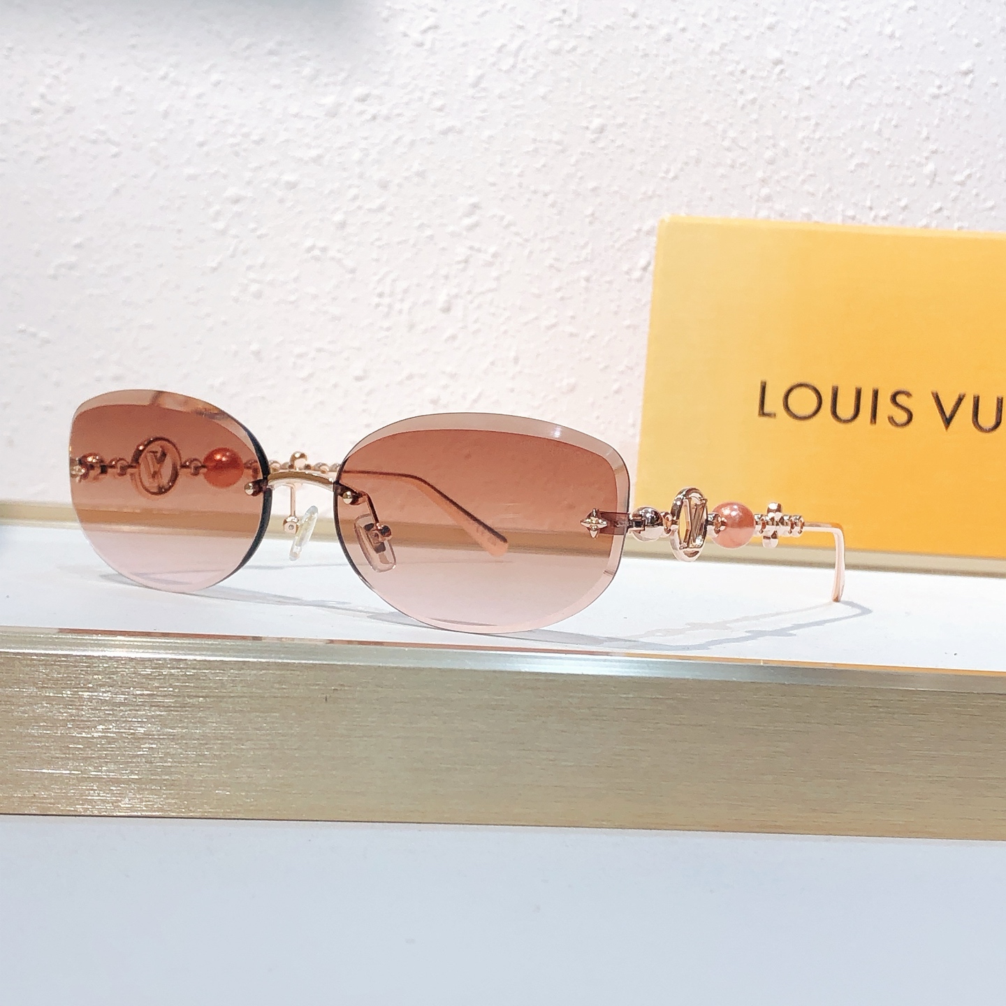 Louis Vuitton Louis Vuitto*