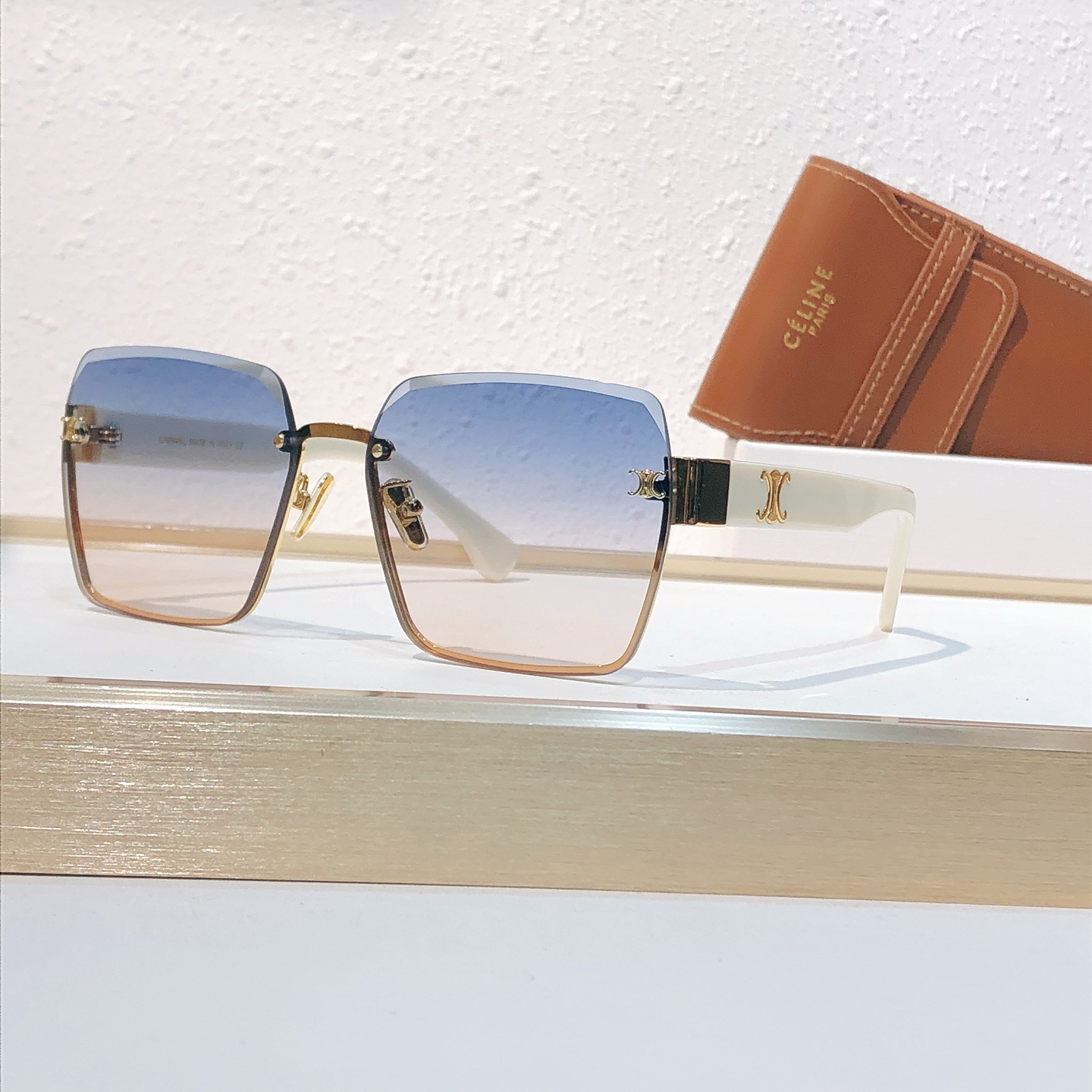 Celine CELIN* MODEL: CL40237