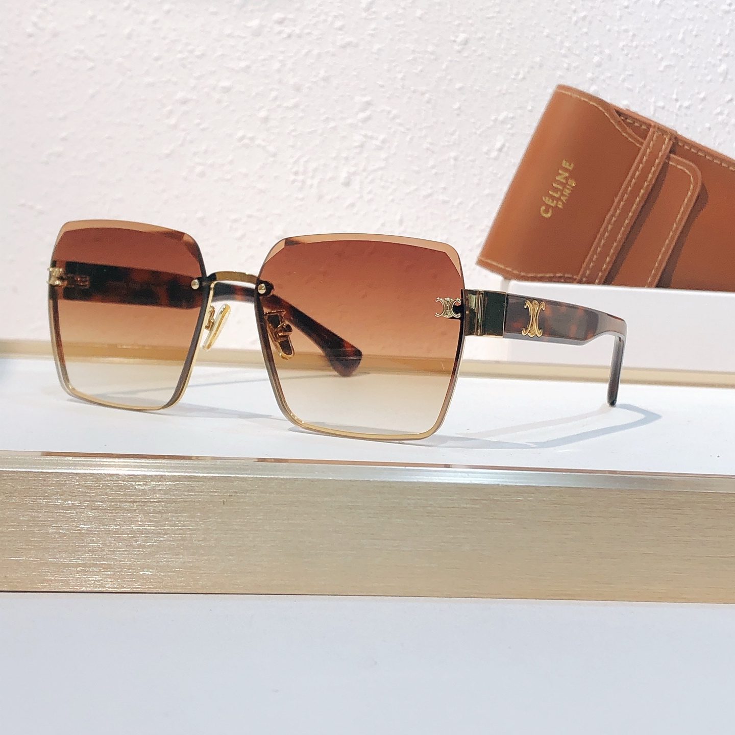 Celine CELIN* MODEL: CL40237